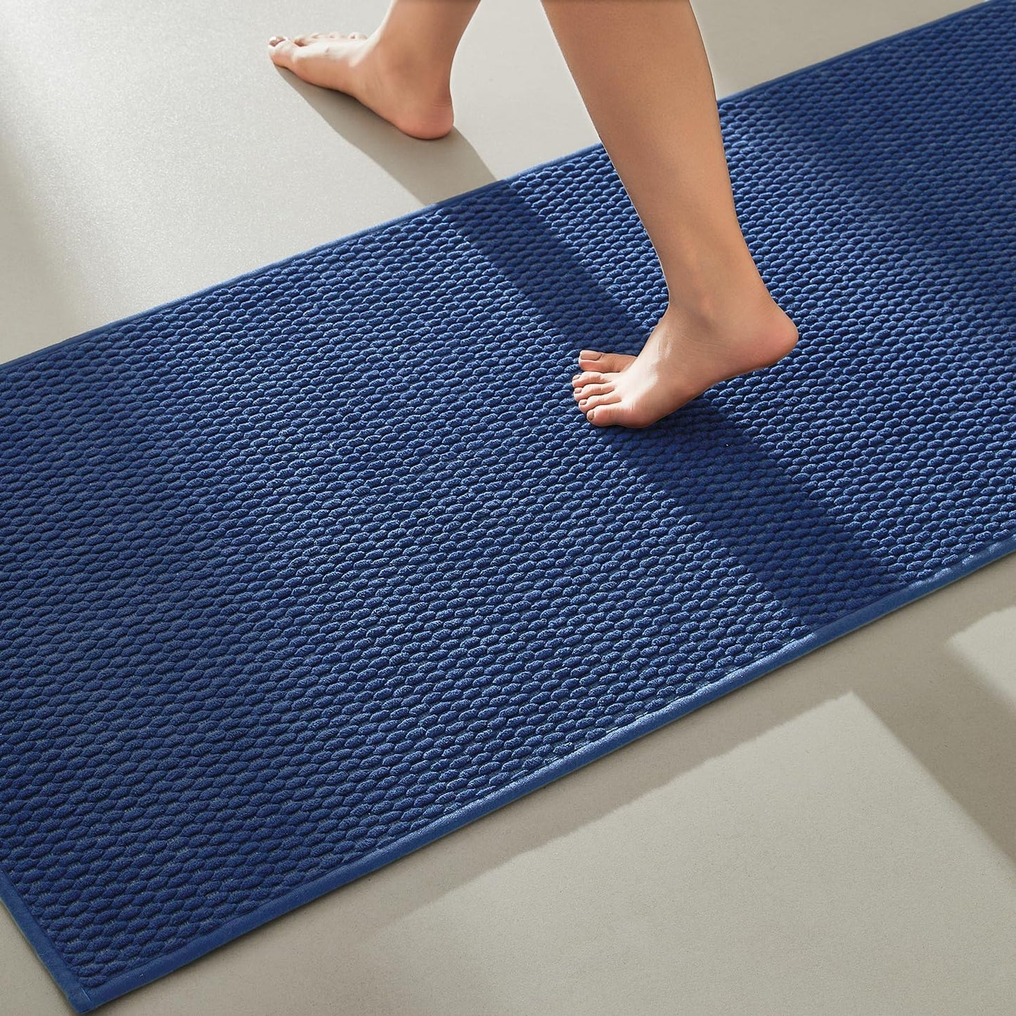 Bathroom Runner Rugs, Long Bath Mat Runner Washable Thin Quick Dry Low Pile Bathroom Runner Rugs Non Slip, Navy Blue 16"x60"