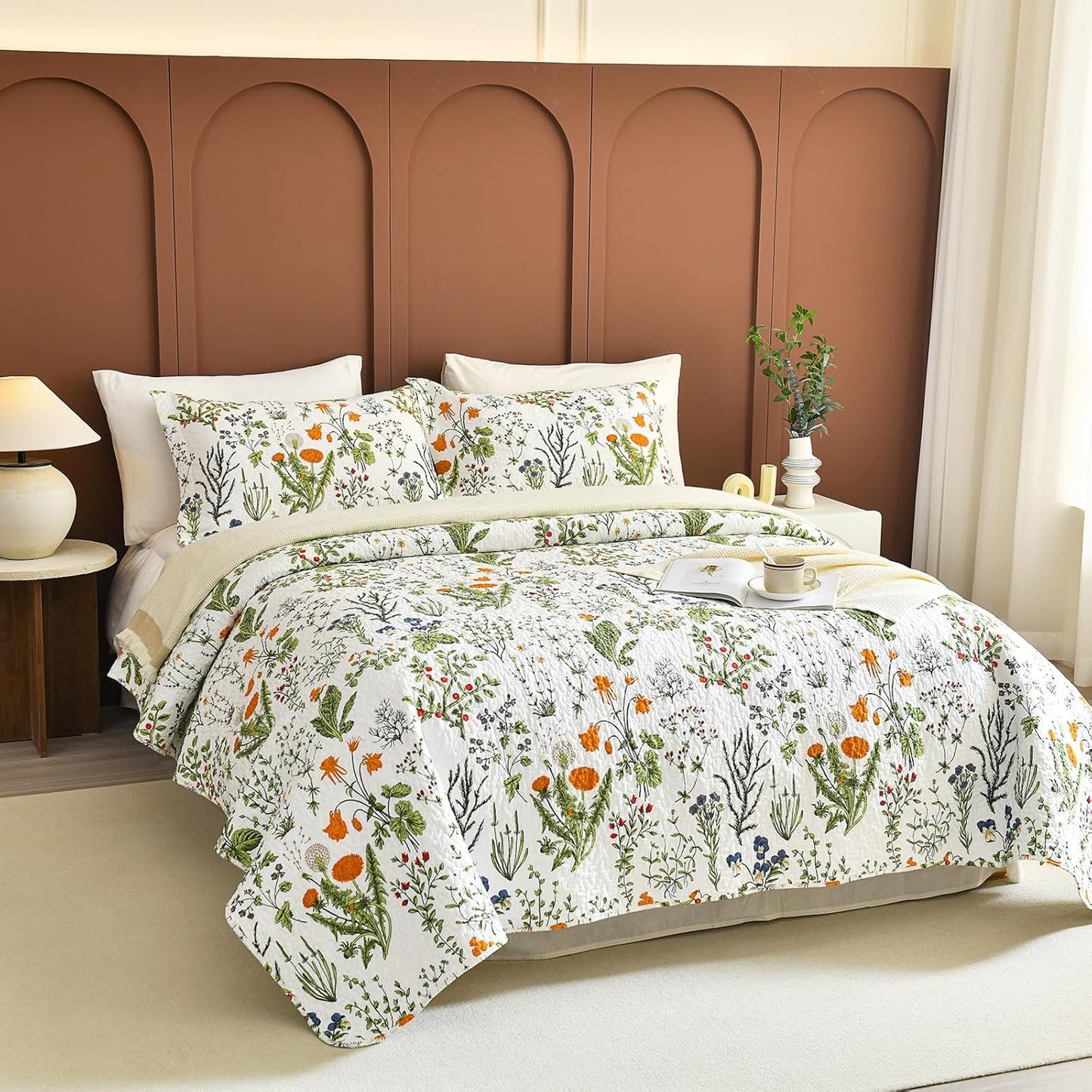 Lady Ann 100% Cotton Floral Oversized Queen Quilt Set - Yellow Flowers & Leaves Pattern Plant Botanical Printed Quilted 102x118 Bedspread & Coverlet Set, 3 PCS Lightweight Bedding Sets All Season