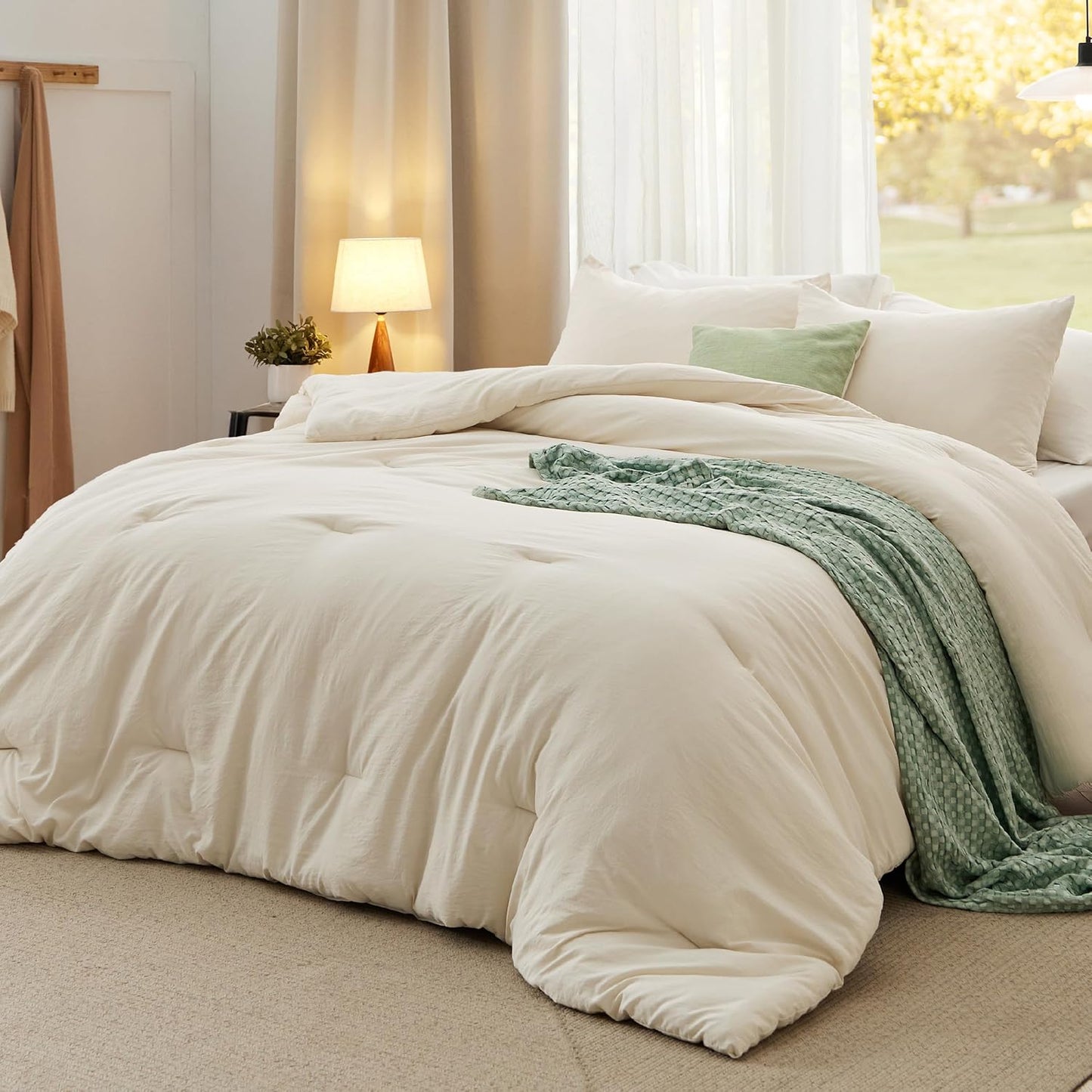 Bedsure Oversized Queen Comforter Set, Cream Soft Prewashed Bed Comforter for All Seasons, 3 Pieces Warm Bedding Sets, 1 Lightweight Comforter (98"x98") and 2 Pillowcases (20"x26")