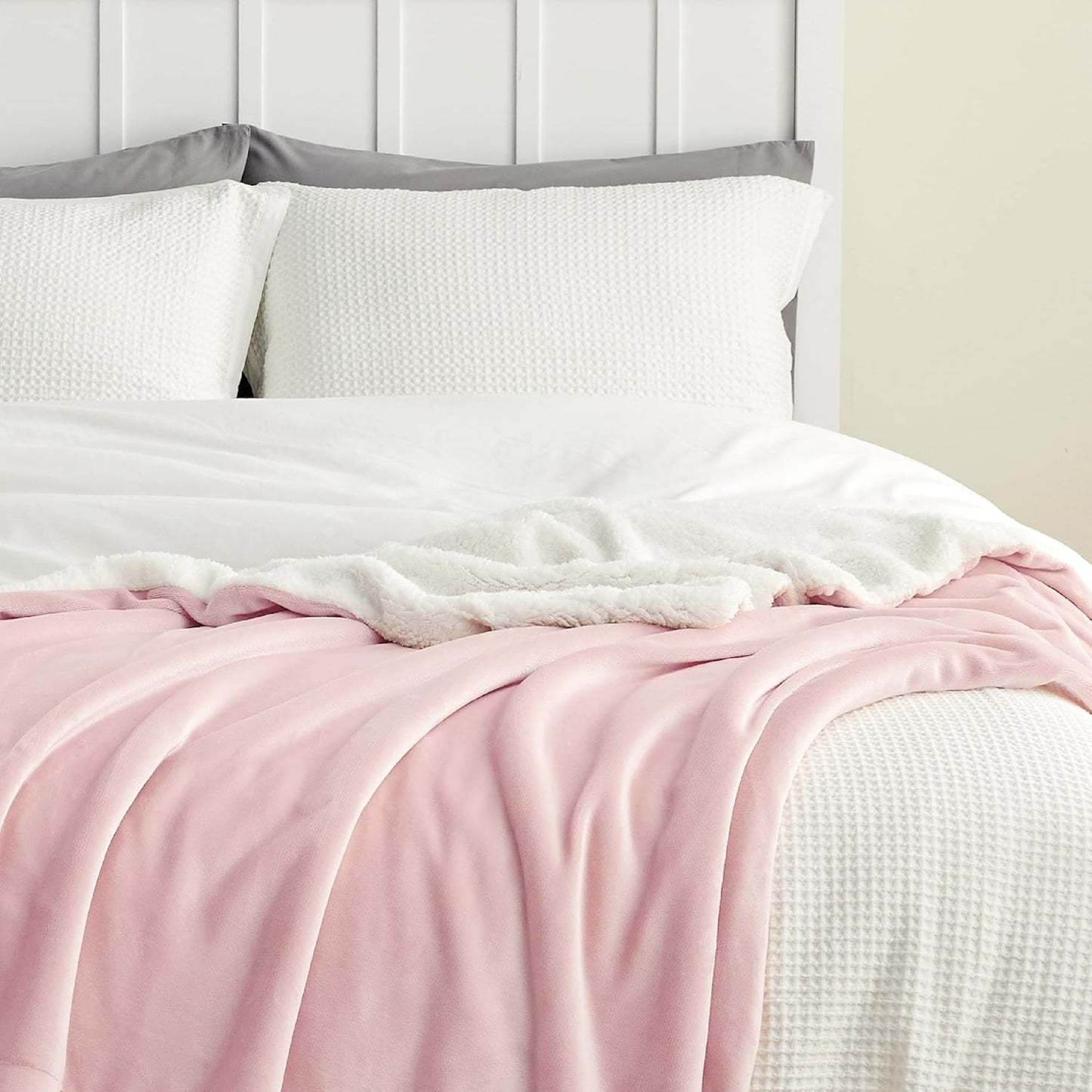 Bedsure GentleSoft Sherpa Fleece Throw Blanket Twin Size for Couch - Thick and Warm Throw for Girls and Women, Soft Fuzzy Plush Twin Blanket for Winter, Pink, 60x80 Inches