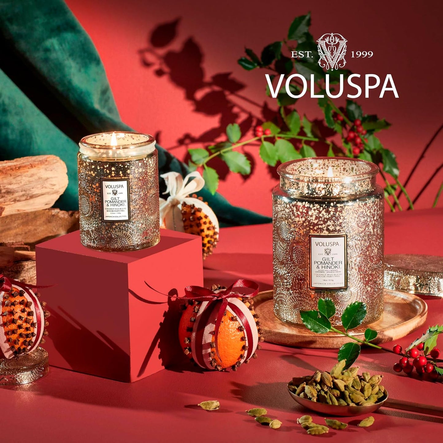 Japonica Collection Large - Gilt Pomander and Hinoki Reed by Voluspa for Unisex - 18 oz Candle