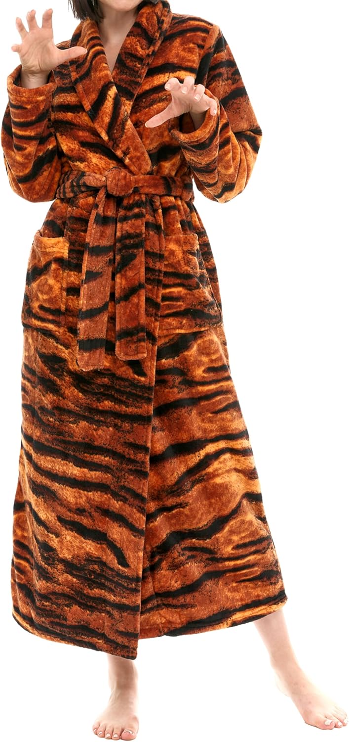 Alexander Del Rossa Plush Robe for Women, Long Fleece Winter Bath Robe, Plus Size