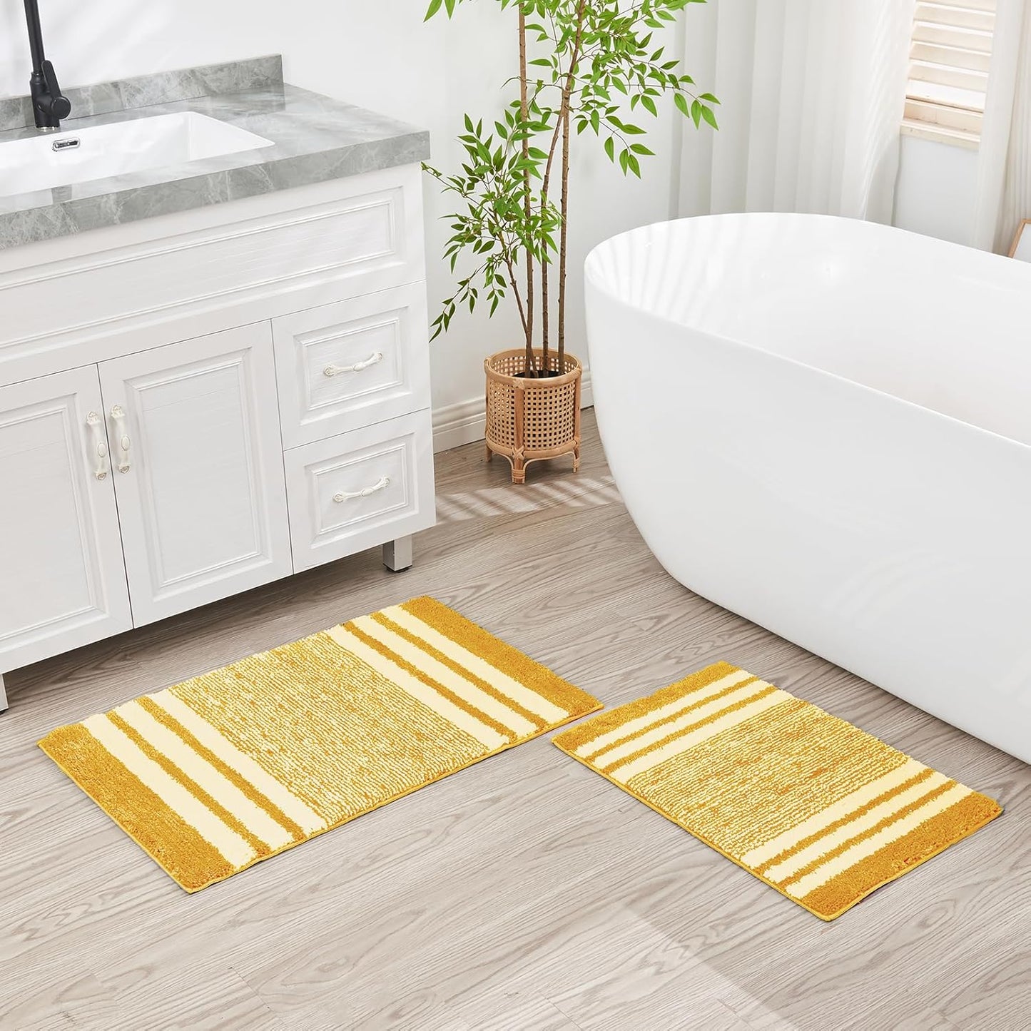 CozeCube Bath mats for Bathroom Non Slip, Fluffy Absorbent Microfiber Bath mat Washable, Aesthetic Bathroom Rugs, Cute Harvest Gold Striped Bath mat, Harvest Gold, 32" x 20"