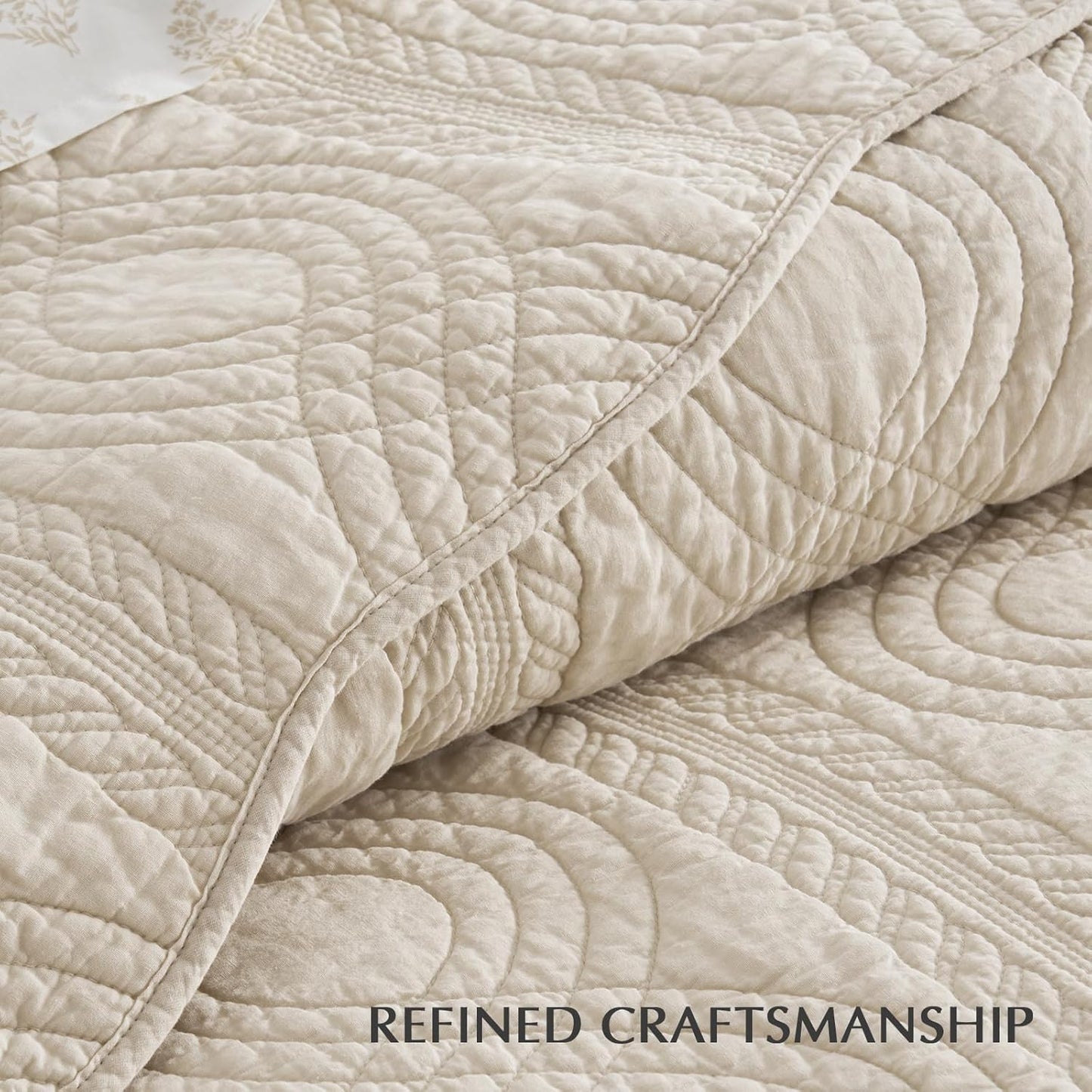 EVERGRACE 100% Cotton Scallop Quilt Set, Queen Size 3 Piece Set – Lightweight Bedspread with 2 Shams, Soft Prewashed Matelasse Coverlet for Cozy and Elegant Bedding, Flax Beige
