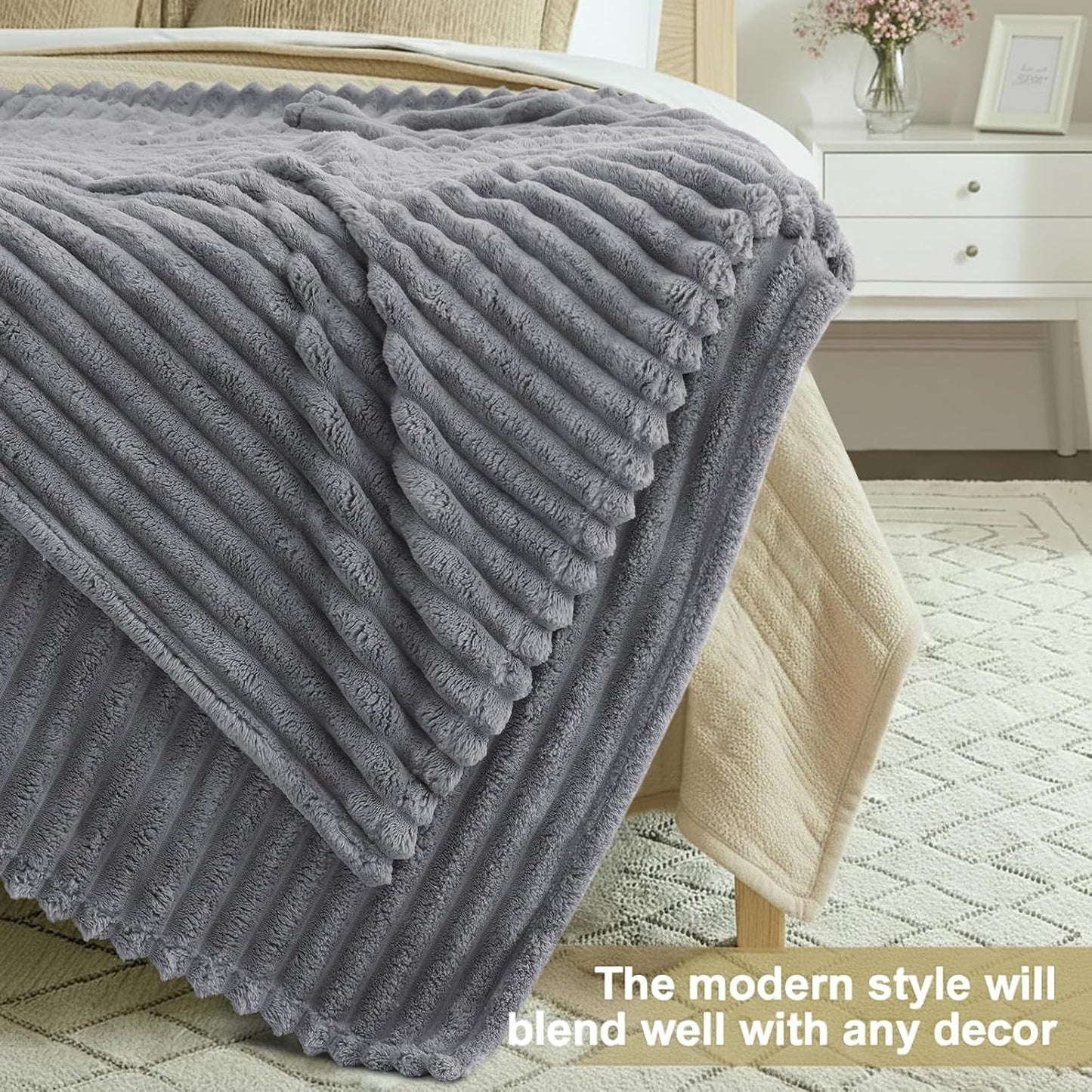 decorUhome Christmas Soft Fleece Grey Twin Blanket for Bed, Cozy Fluffy Plush Flannel Striped Throws for Couch Sofa, Lightweight Decorative Ribbed Fuzzy Blanket for Woman, 60x80 Inches