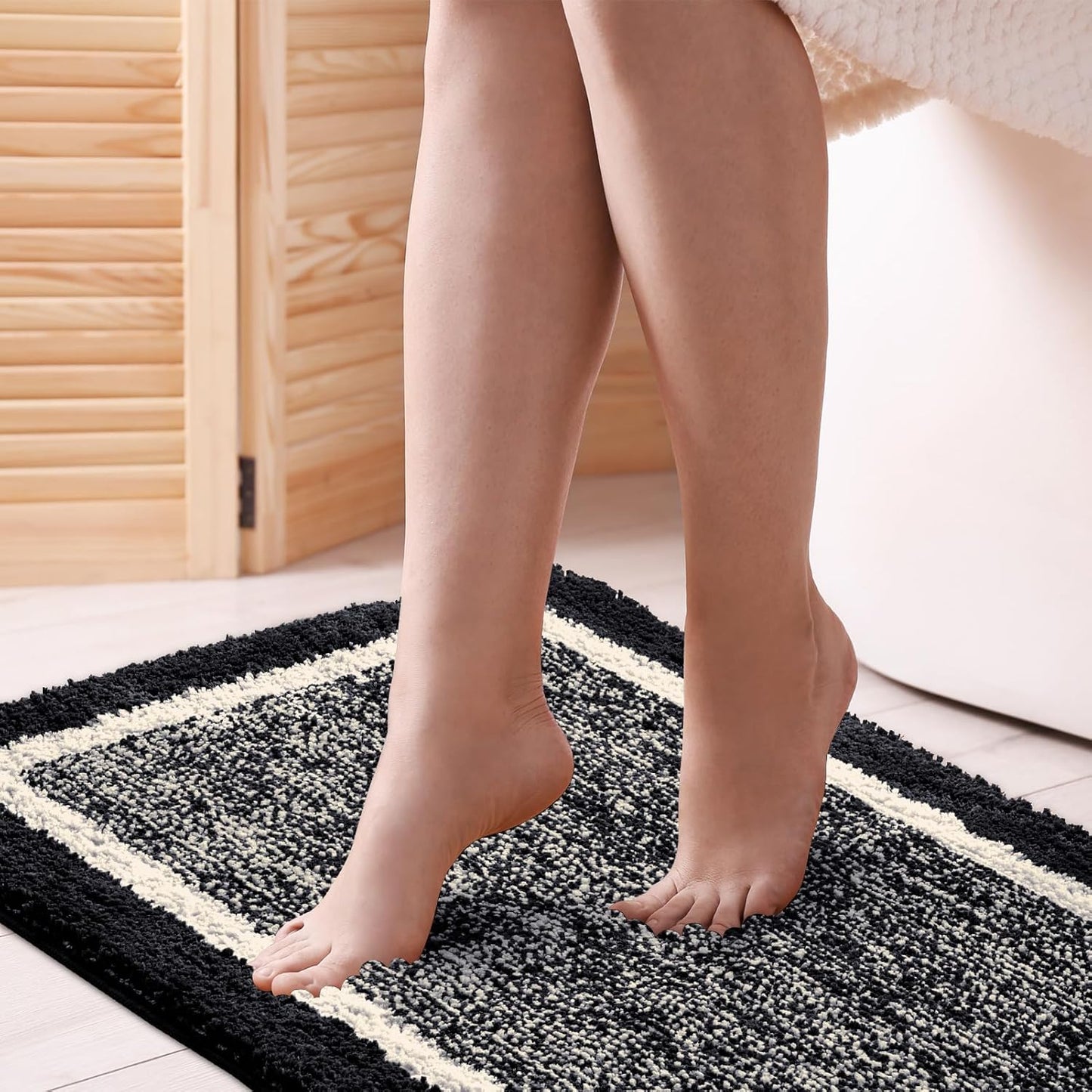 CozeCube Bath mats for Bathroom Non Slip, Fluffy Absorbent Microfiber Bath mat Washable, Aesthetic Bathroom Rugs, Small Jet Black Bath mat, Jet Black, 24" x 16"