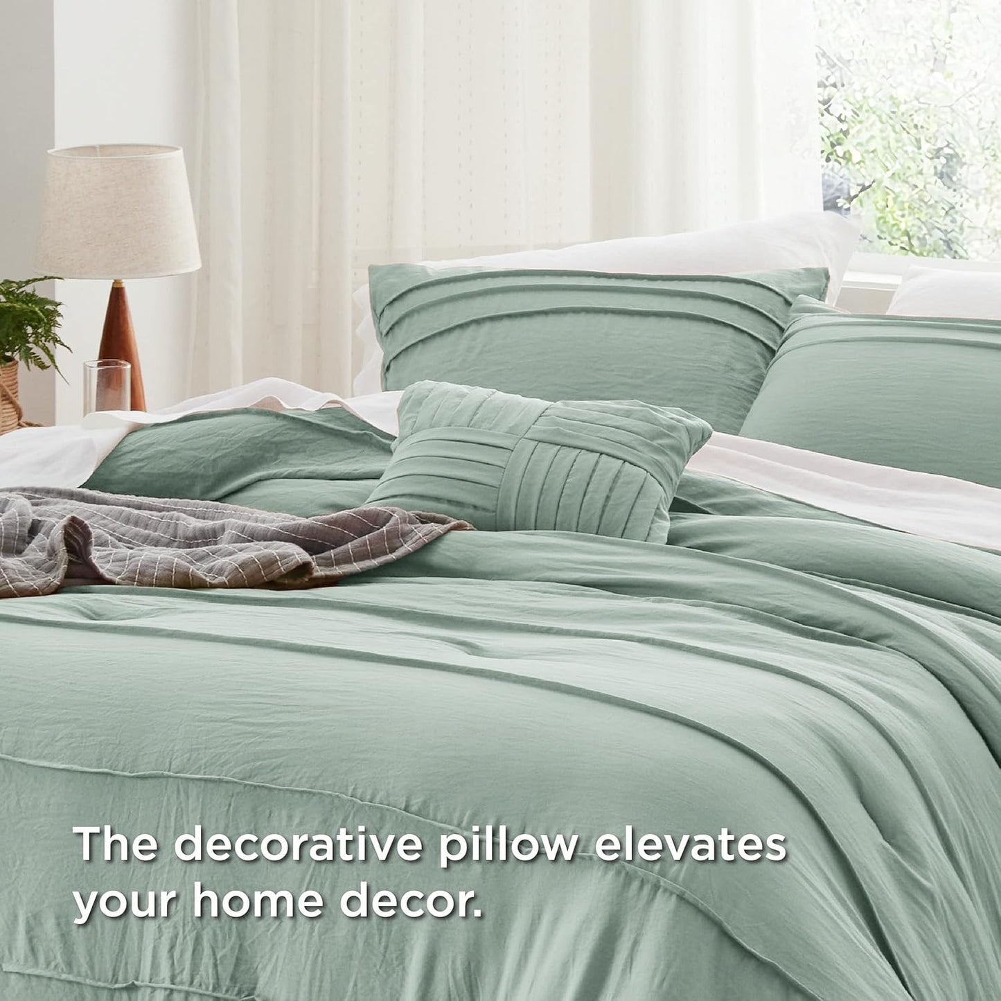 Bedsure Queen Comforter Set - 4 Pieces Pinch Pleat Bed Set, Sage Green Boho Bedding for All Season, 1 Soft Comforter, 2 Pillowcases, 1 Decorative Pillow