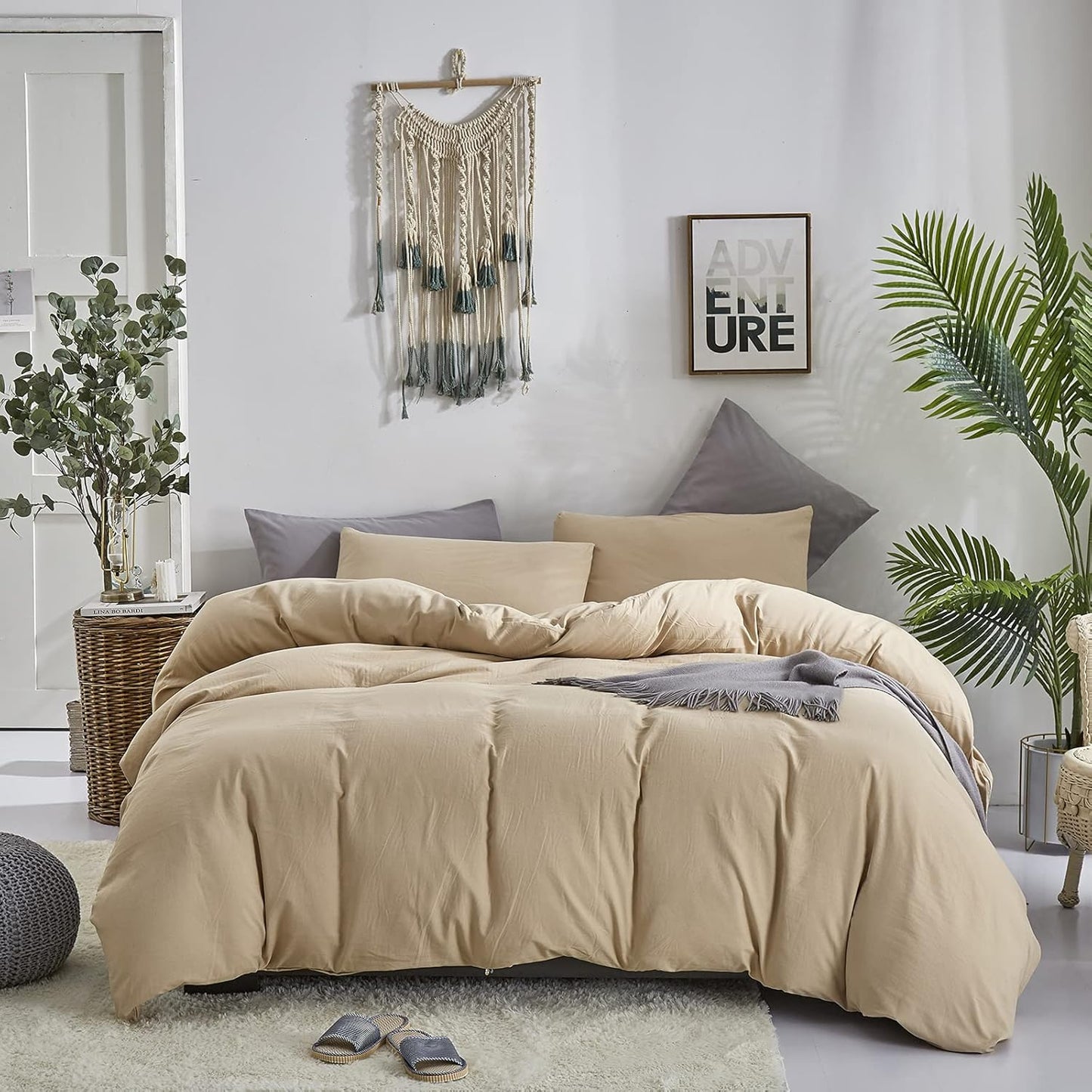 KAREVER Champagne Comforter Set King Beige Bedding Set Lightweight Women Soft Champagne Blanket 3 PCs Durable Light Khaki Colored Comforter Set King Breathable Bed Comforter Set