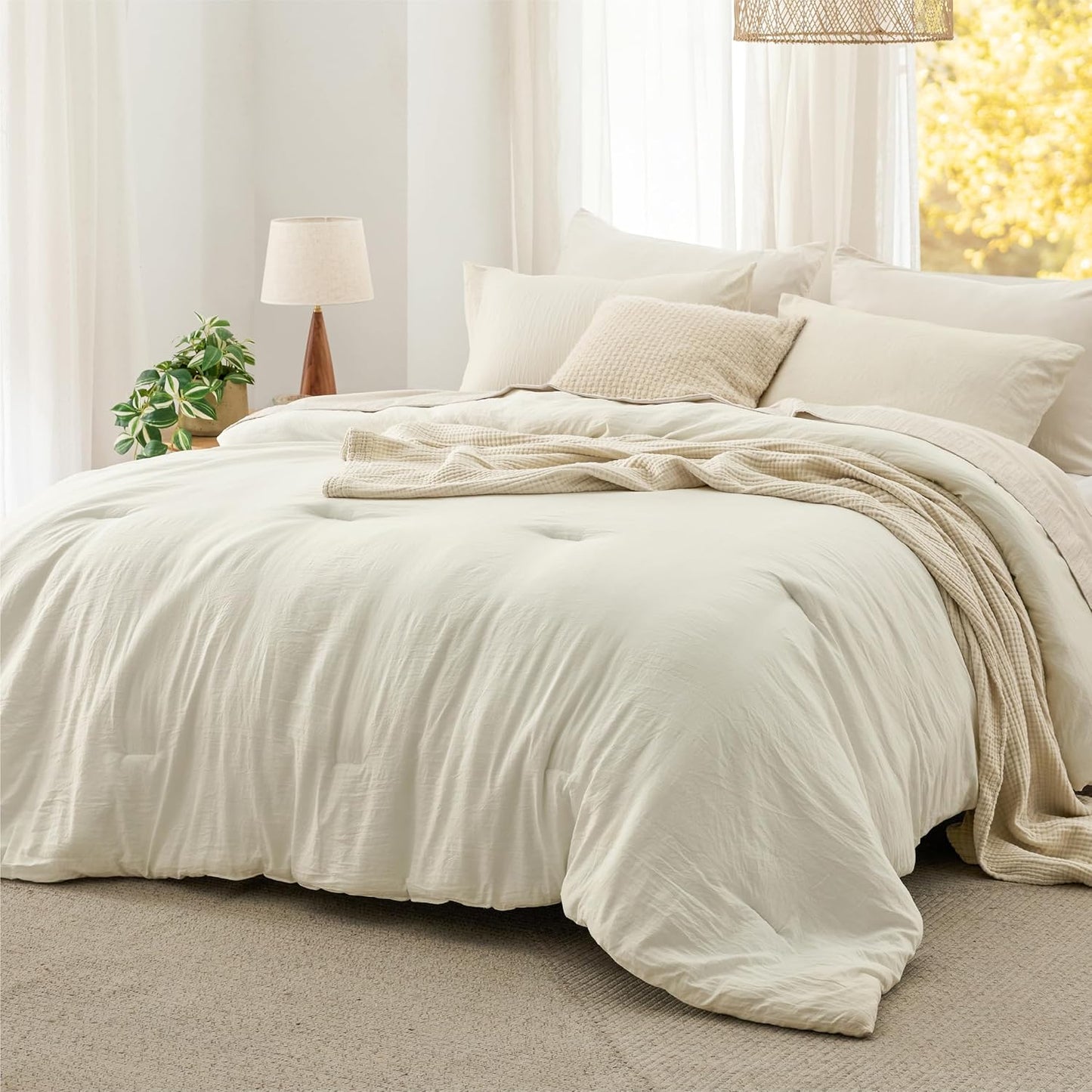 Bedsure Twin/Twin XL Comforter Set, Ivory Soft Prewashed Bedding for All Seasons, 2 Pieces GentleSoft™ Warm Down Alternative Bed Set, 1 Lightweight Comforter (68"x88") and 1 Pillowcase (20"x26")