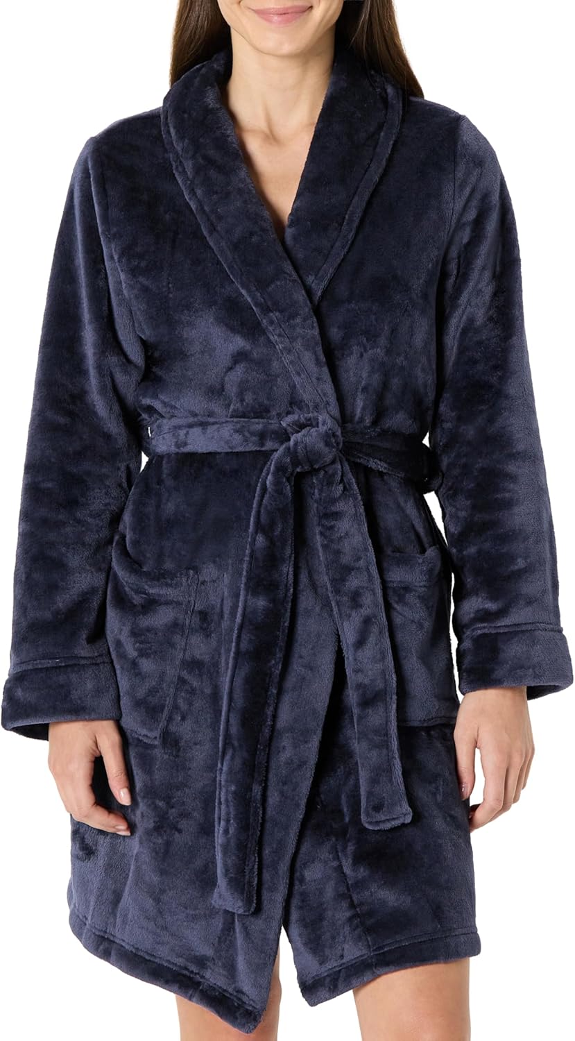 Amazon Essentials Women's Mid-Length Plush Robe (Available in Plus Size)