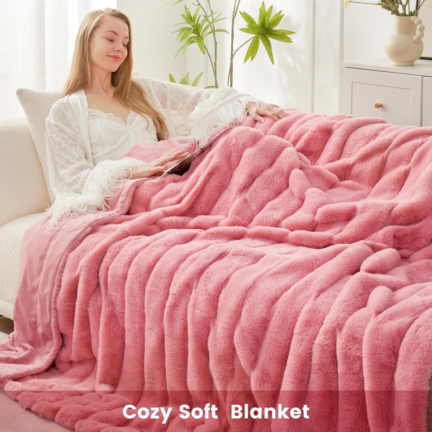 Cozy Bliss Faux Fur Throw Blanket for Couch, Cozy Warm Plush Striped Blanket for Sofa Bedroom Living Room, 50 * 60 Inches Pink