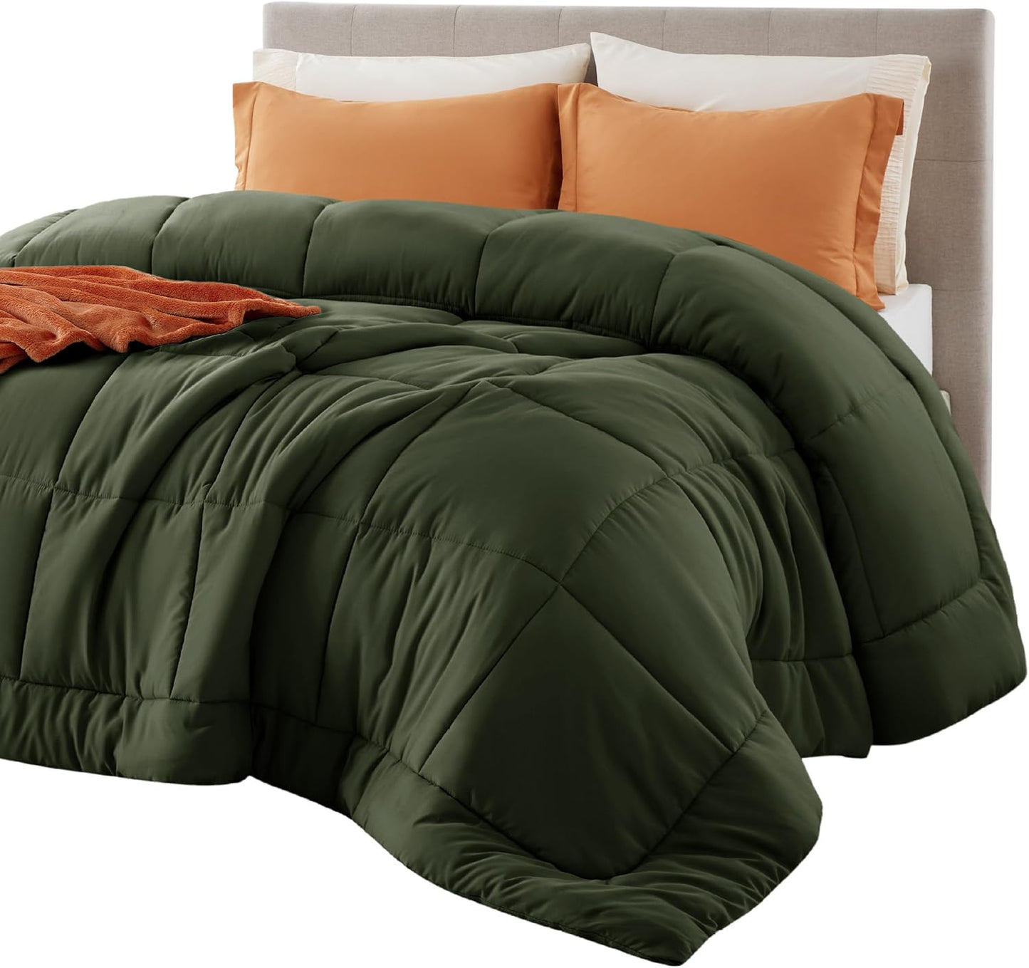 Bedsure Comforter Duvet Insert - Quilted Comforters Queen Size, All Season Duvet, GentleSoft Down Alternative Bedding, with 8 Tabs, Gifts for Women/Men, Olive Green, Queen 88 x 88 Inches