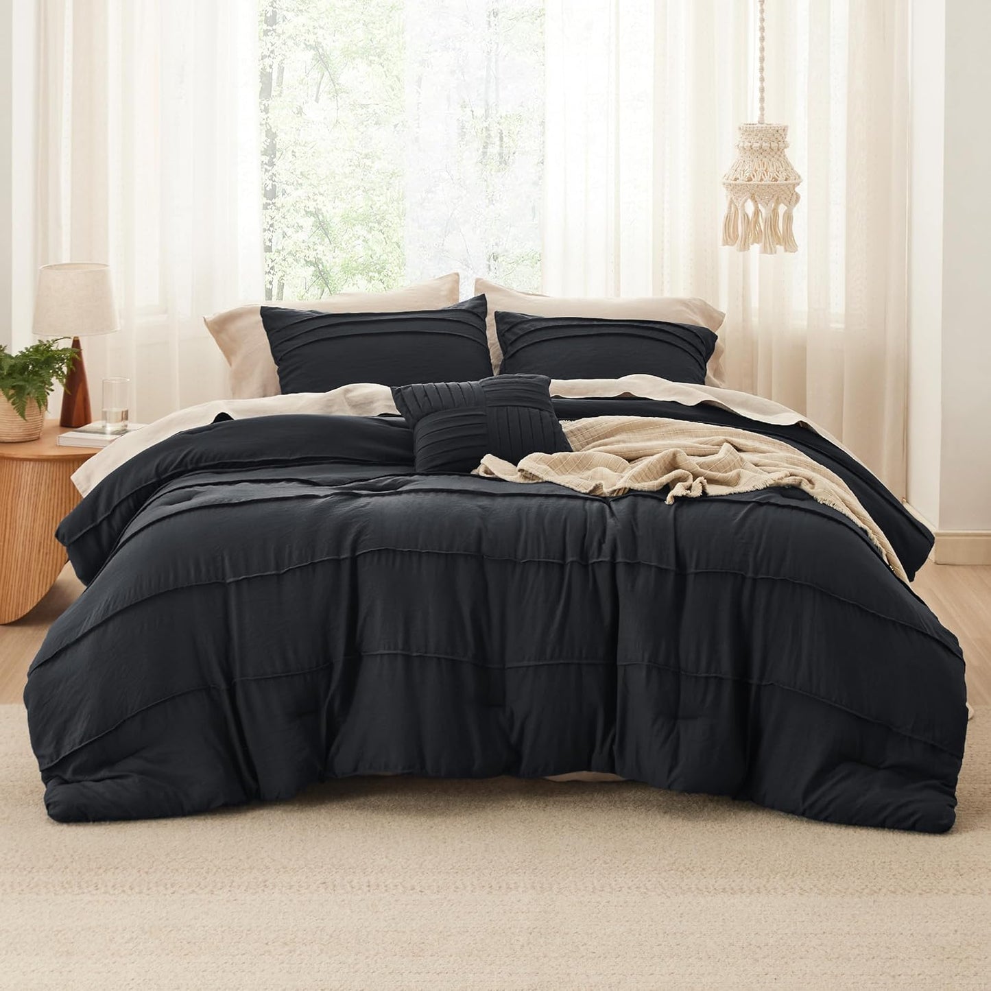 Bedsure Black Twin XL Comforter Set - 3 Pieces Pinch Pleat Bed Set, Down Alternative Bedding Sets for All Season, 1 Comforter, 1 Pillowcase, 1 Decorative Pillow