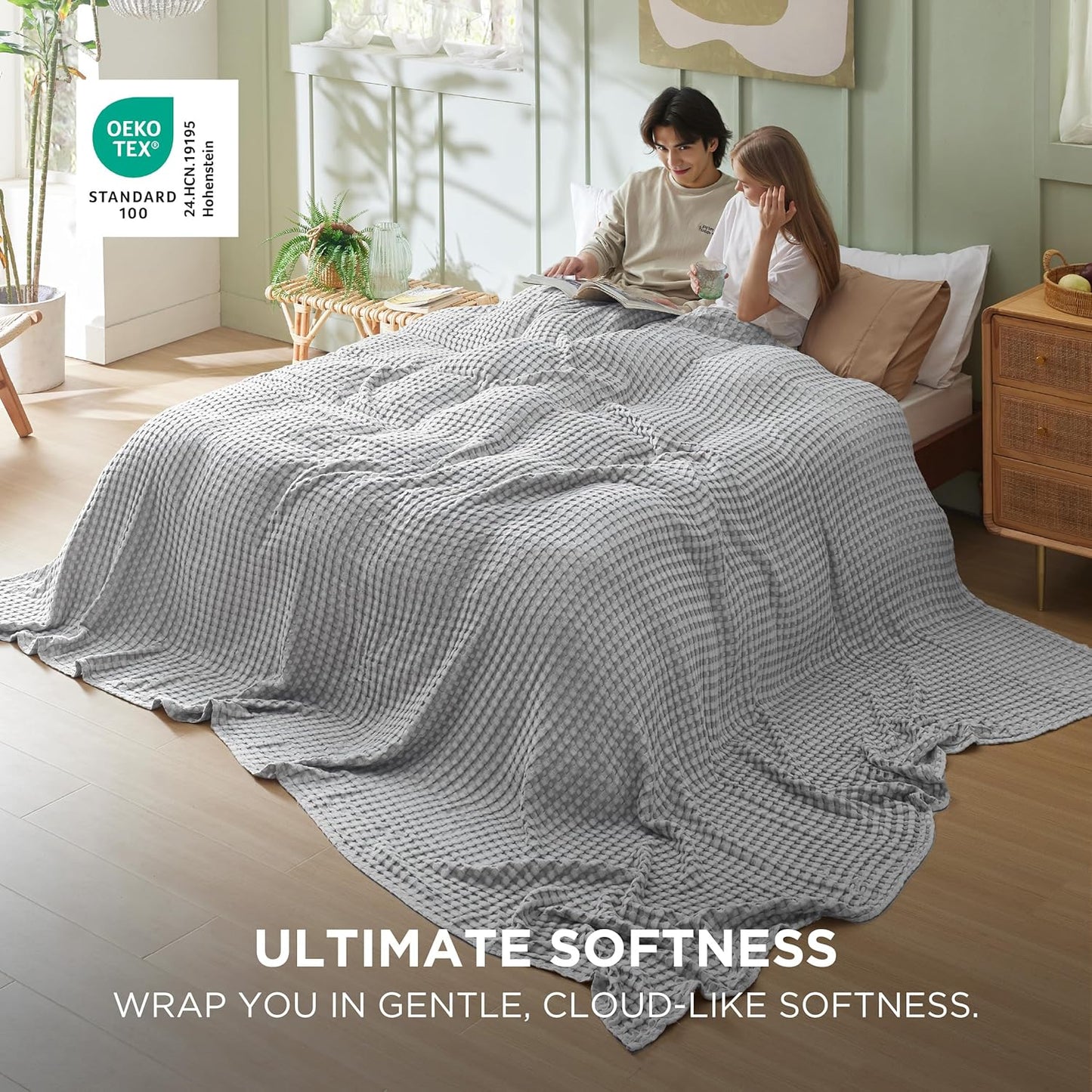 Bedsure Cooling Cotton Waffle Oversized King Blanket - Lightweight Breathable Blankets Rayon Derived from Bamboo for Hot Sleepers, Luxury Throws for Bed and Sofa, Grey, 120x96 Inches