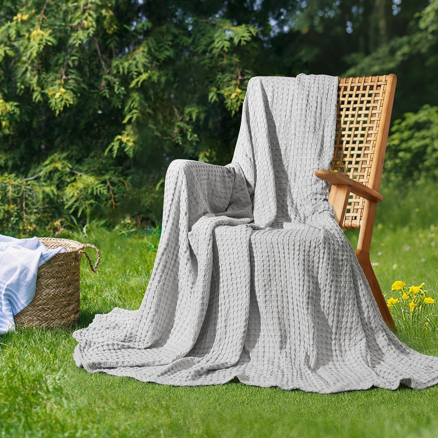 Aganear Waffle Blanket - Lightweight Breathable Summer Blanket of 50% Cotton and 50% Rayon Derived from Bamboo for Hot Sleepers Luxury Throws for Bed, Couch and Sofa,Grey,90x90 Inches