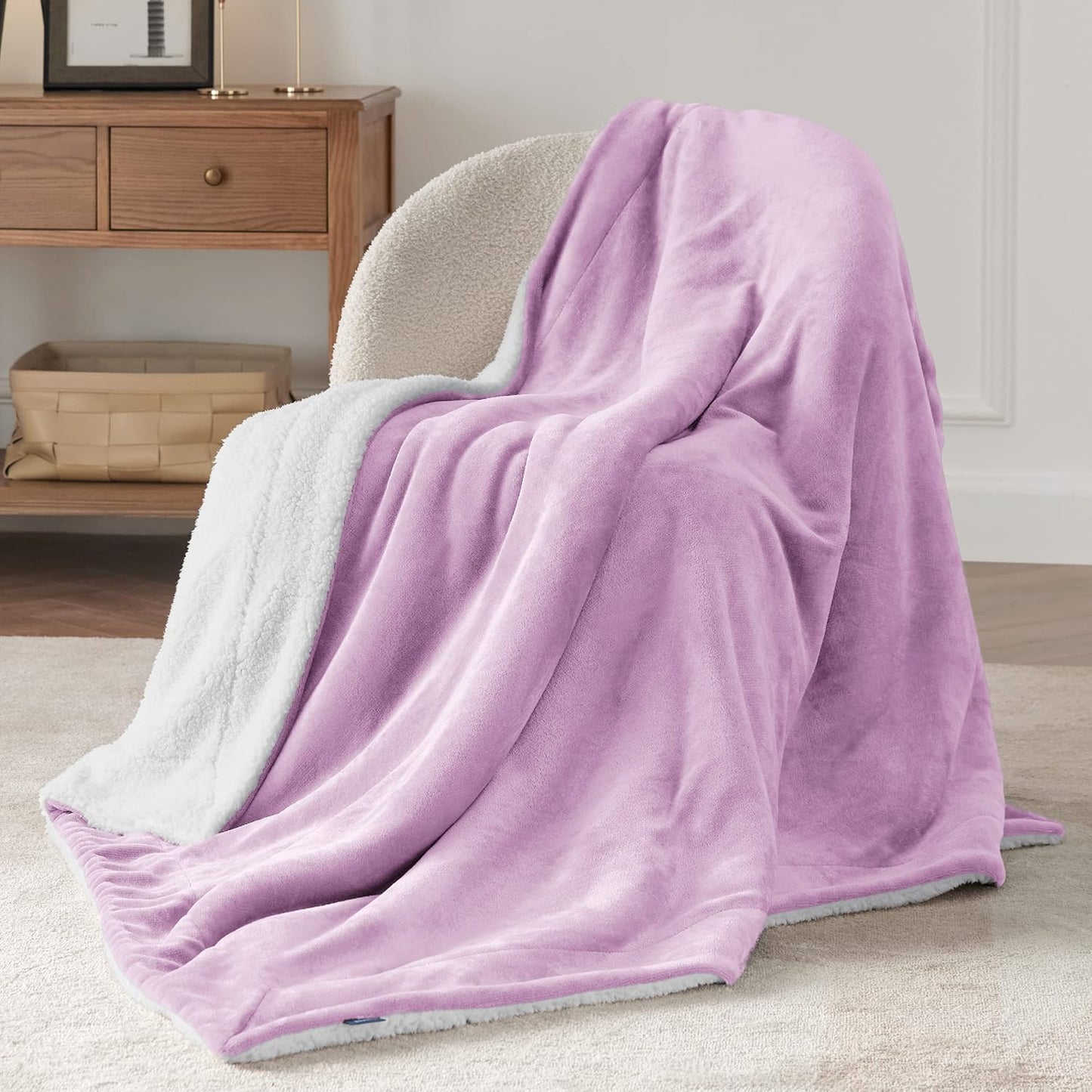 Bedsure GentleSoft Sherpa Fleece Throw Blanket Twin Size for Couch - Thick and Warm Throw for Girls and Women, Soft Fuzzy Plush Twin Blanket for Winter, Lilac, 60x80 Inches