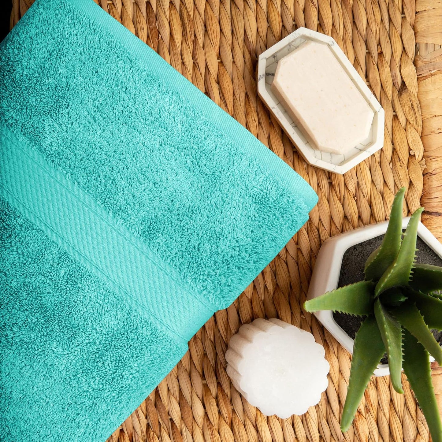 Superior Egyptian Cotton Pile 10 Piece Towel Set, Includes 2 Bath, 4 Hand, 4 Face Towels/Washcloths, Ultra Soft Luxury Towels, Thick Plush Essentials, Guest Bath, Spa, Hotel Bathroom, Turquoise