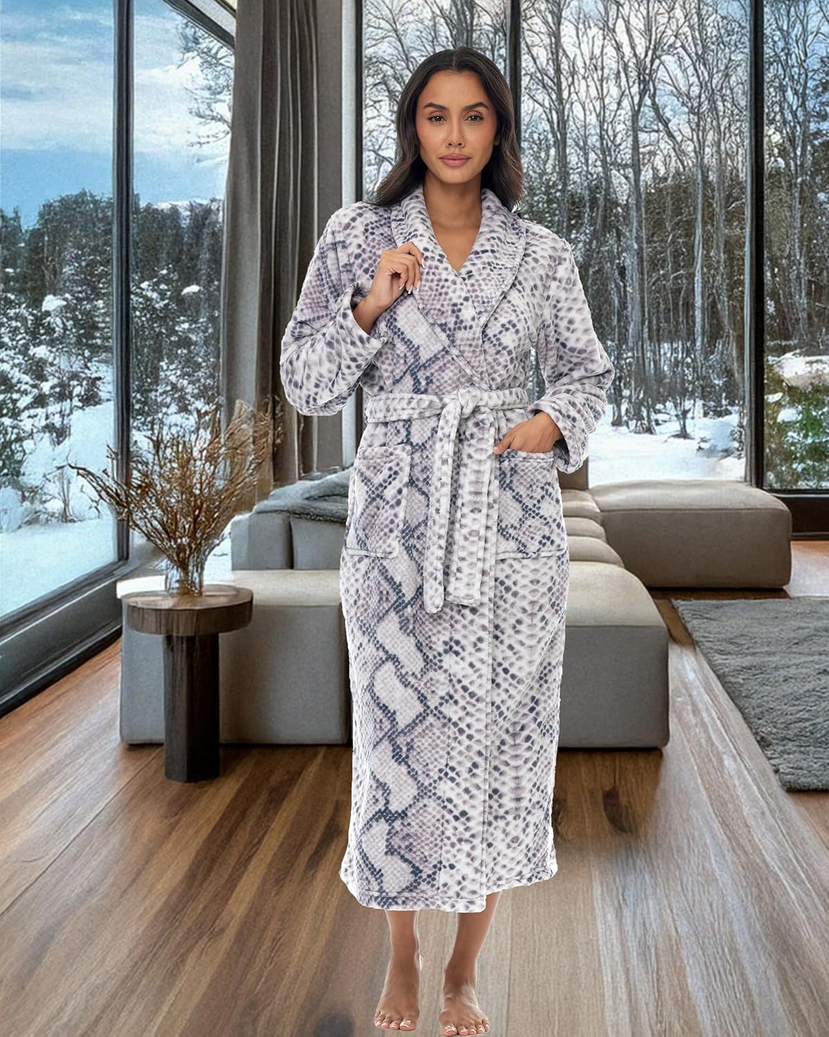 Alexander Del Rossa Plush Robe for Women, Long Fleece Winter Bath Robe, Plus Size