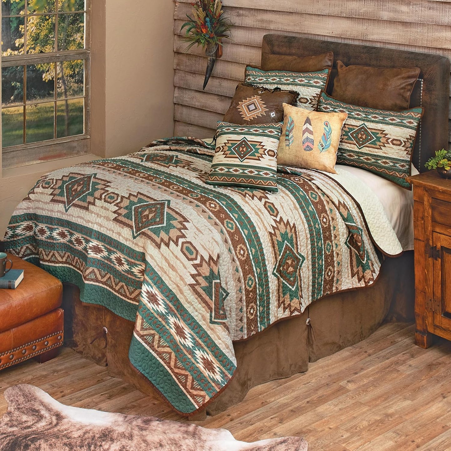 BLACK FOREST DECOR Spirit Walk Quilt Bed Set - Queen, Western Style, Lightweight Southwest Diamond Motif Bedding, Machine Washable
