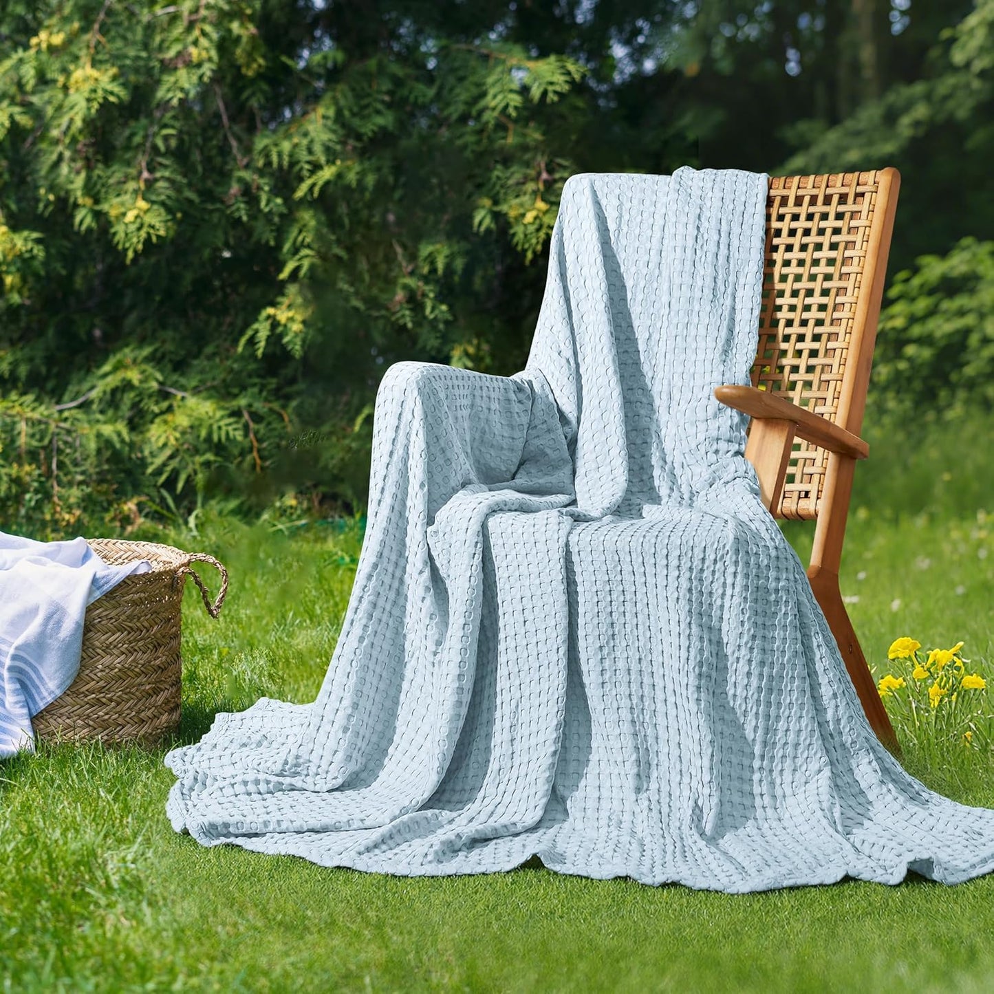 Aganear Waffle Blanket - Lightweight Breathable Summer Blanket of 50% Cotton and 50% Rayon Derived from Bamboo for Hot Sleepers Luxury Throws for Bed, Couch and Sofa,Blue,104x90 Inches
