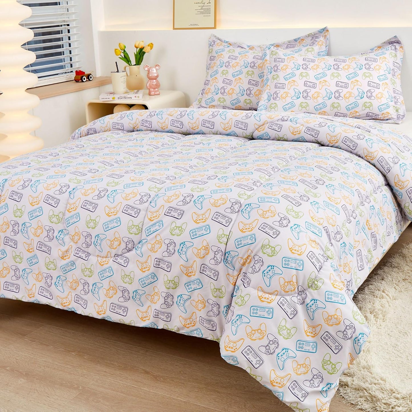 Viviland Kids Twin Bedding Sets for Boys, Soft Microfiber Twin Comforter Sets, Grey Game