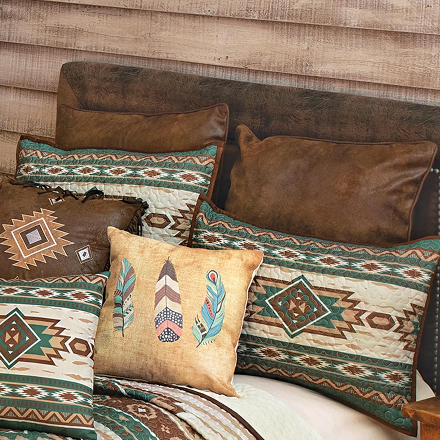 BLACK FOREST DECOR Spirit Walk Quilt Bed Set - King