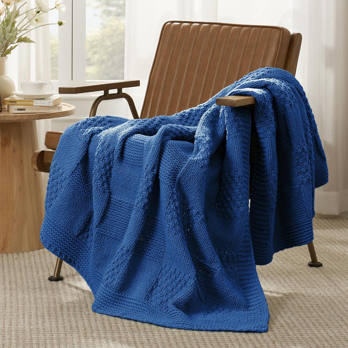 Amélie Home Checkered Chenille Knit Throw Blanket for Couch, Classic Texture Decorative Soft Blanket for Sofa, Chair & Bedroom, 50"x60", Blue