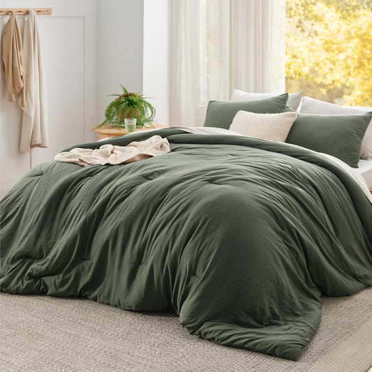Bedsure Super King Size Comforter Set, Dark Green Soft Prewashed Bedding for All Seasons, 3 Pieces GentleSoft™ Bed Set, 1 Lightweight Comforter (120"x120") and 2 Pillowcases (20"x36")