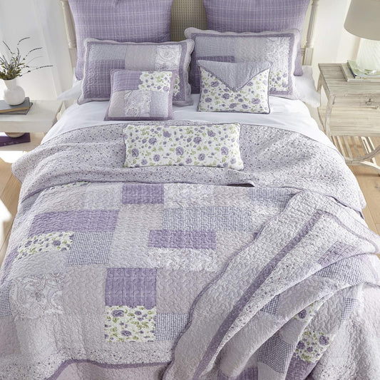 Donna Sharp Twin Quilt -Lavender Rose Cotton Contemporary Quilt with Patchwork Pattern- Machine Washable