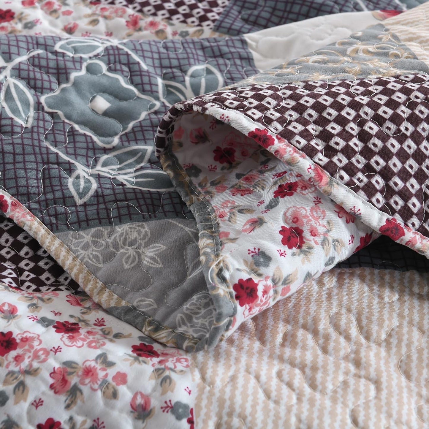 HoneiLife Quilt Set Queen Size - 3 Piece Microfiber Quilts Reversible Bedspreads Patchwork Coverlets Floral Bedding Set All Season Quilts-Grey Rose,Queen/Full Size