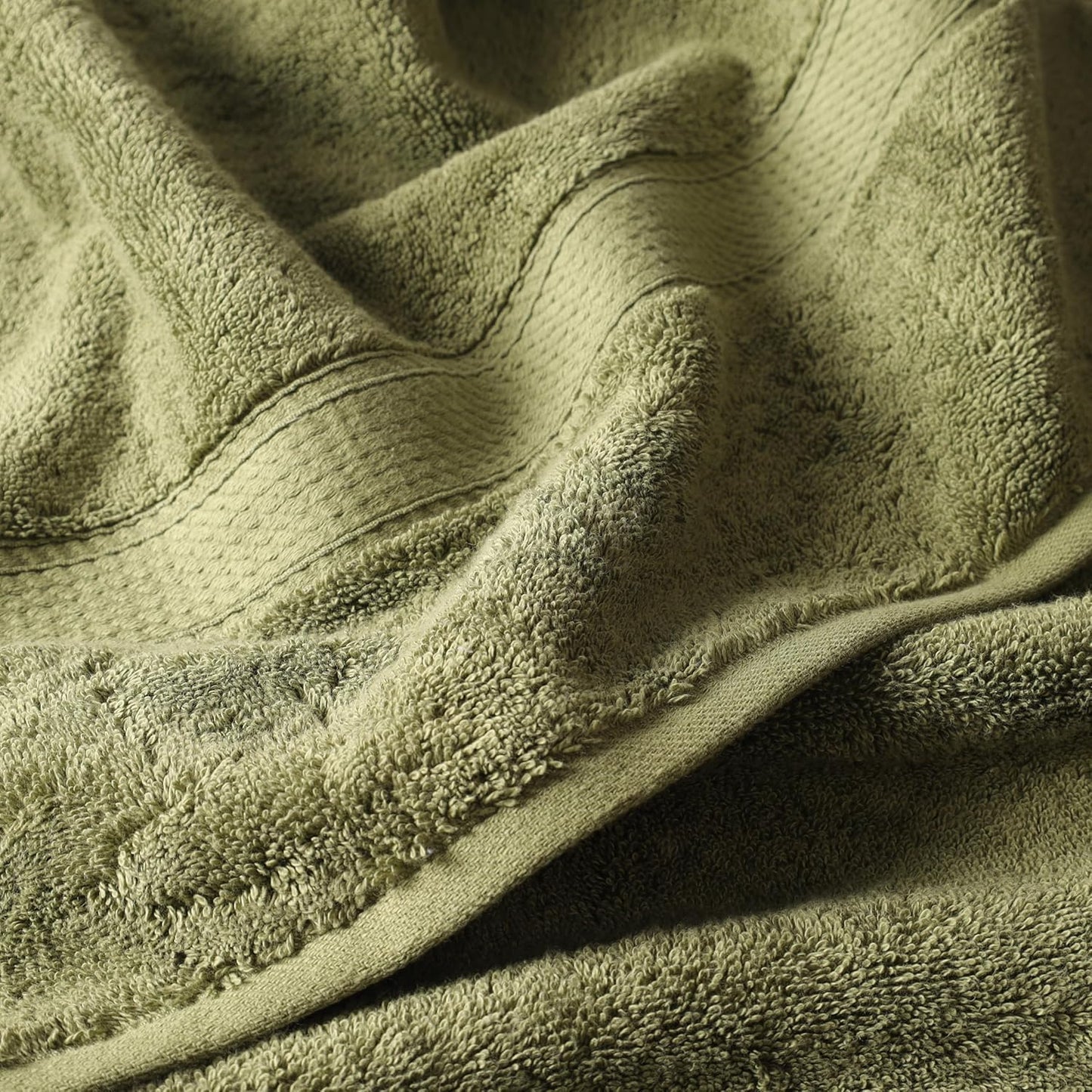 Superior Egyptian Cotton Pile 6 Piece Towel Set, Includes 2 Bath, 2 Hand, 2 Face Towels/Washcloths, Ultra Soft Luxury Towels, Thick Plush Essentials, Guest Bath, Spa, Hotel Bathroom, Forest Green
