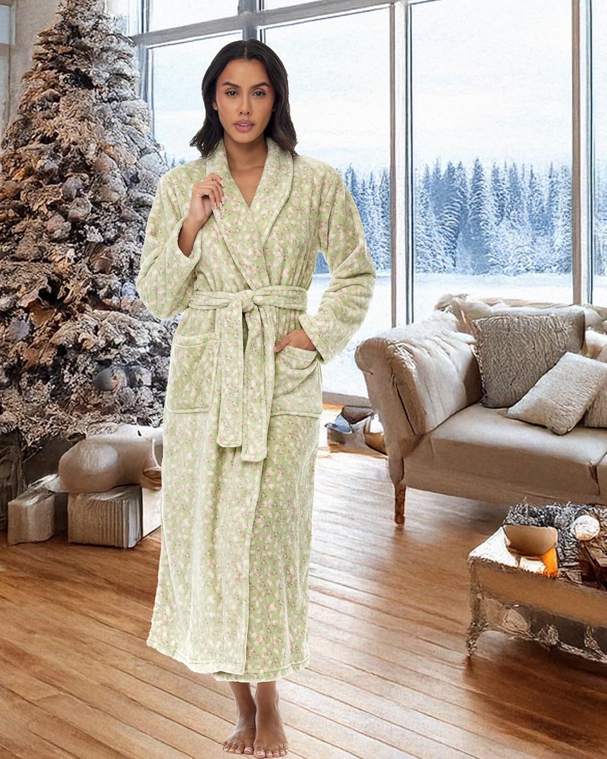 Alexander Del Rossa Plush Robe for Women, Long Fleece Winter Bath Robe, Plus Size