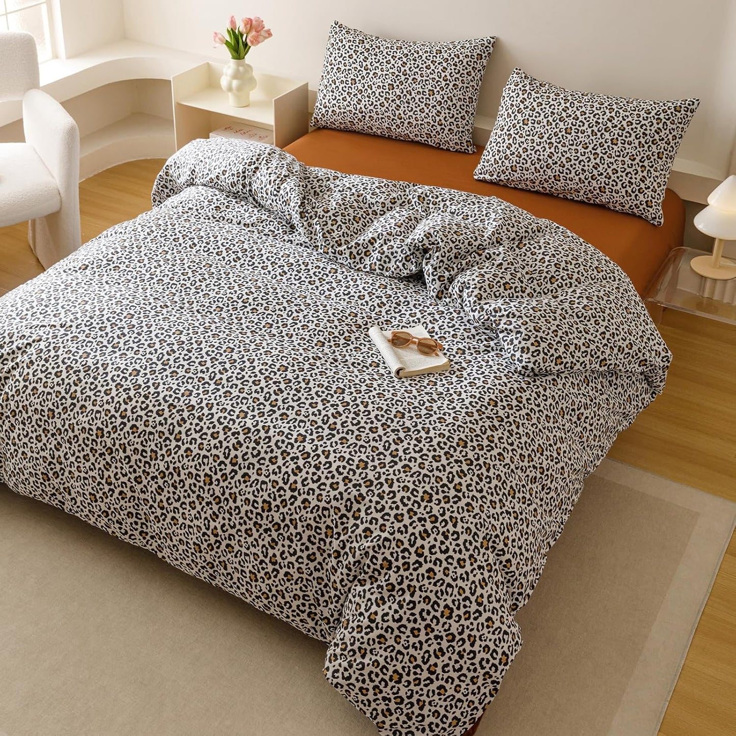 Cottonight Leopard Comforter Set King Animal Cheetah Print Bedding Set 3 Pieces Leopard Print Comforter Fluffy Soft Bedding Set Women Men King Comforter with 2 Pillowcases
