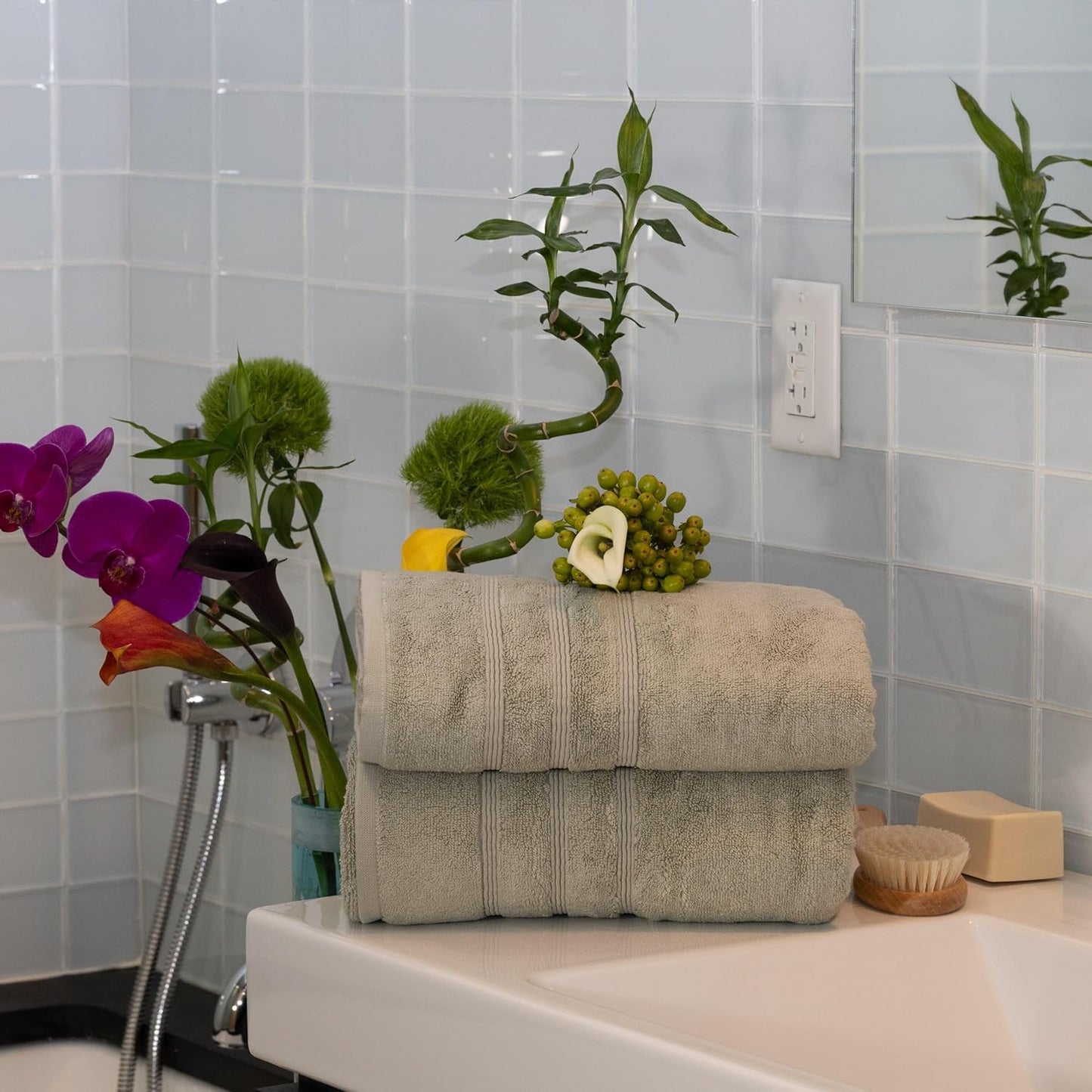 Mosobam Luxury Turkish Set of 2 Bath Towels 30X58 Seagrass Green 700 GSM Bamboo Viscose & Aegean Turkish Combed Cotton