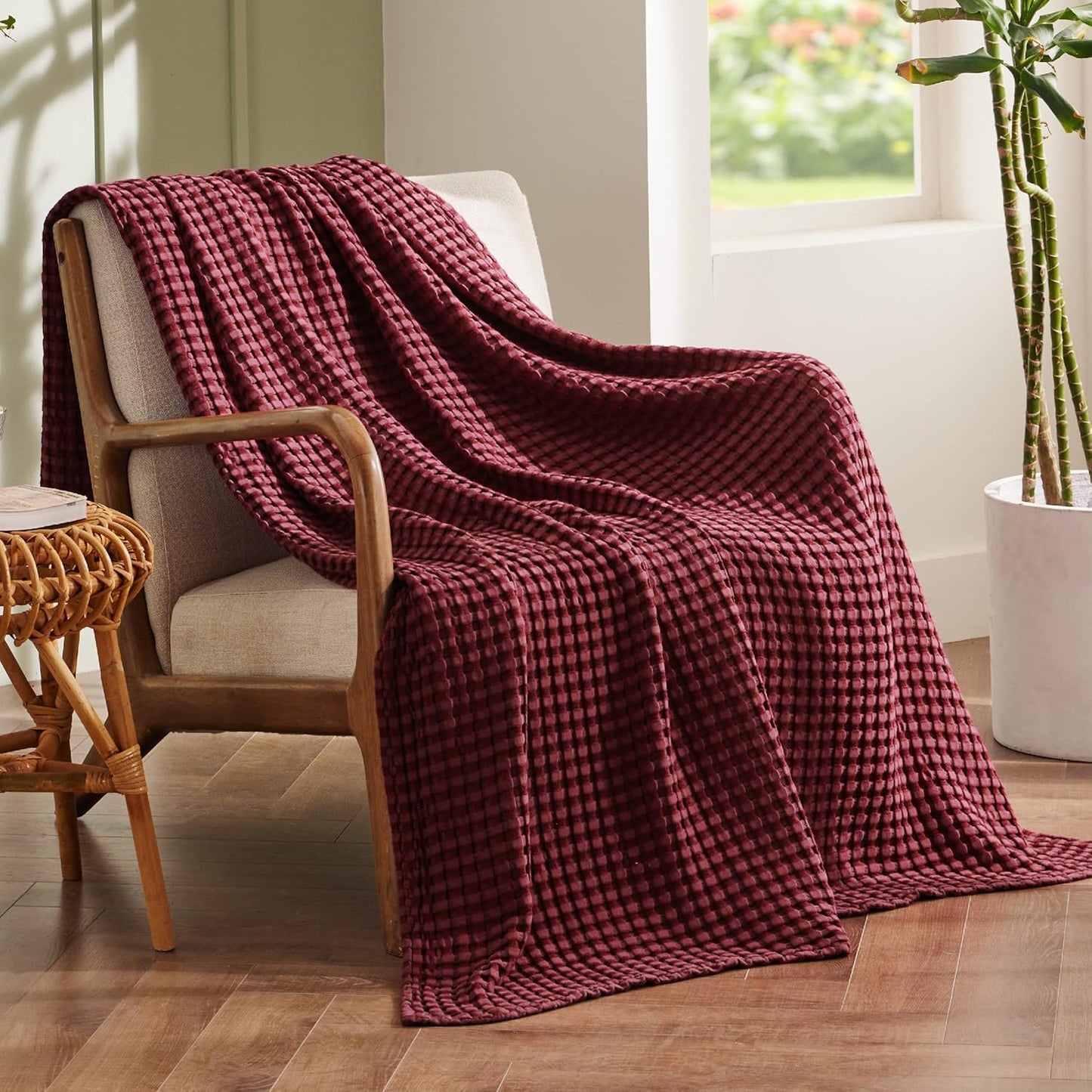Bedsure Cooling Cotton Waffle Weave Blanket - Lightweight Breathable Blanket of Rayon Derived from Bamboo for Hot Sleepers, Luxury Throws for Bed, Couch and Sofa, Burgundy, 50x70 Inches