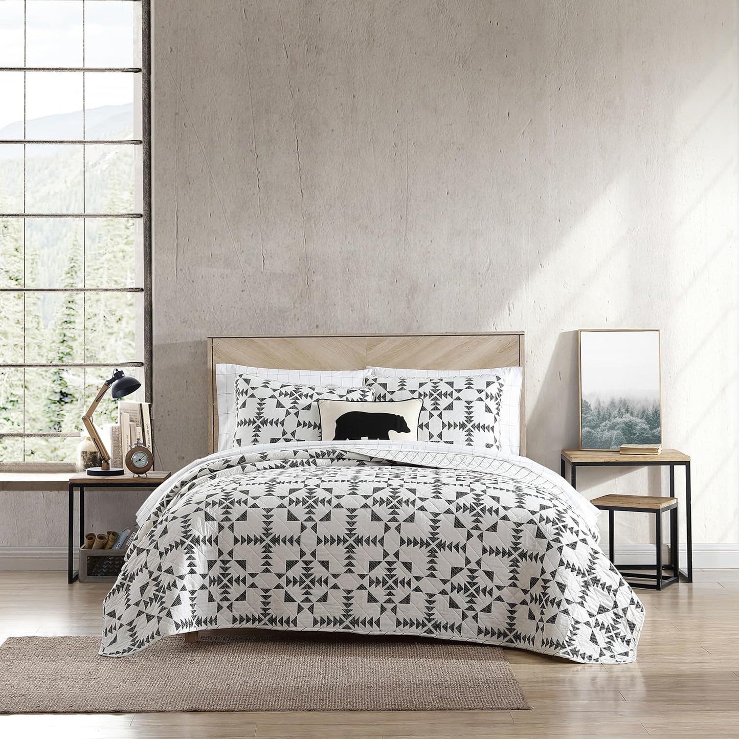 Eddie Bauer - Twin Quilt Set, Reversible Cotton Bedding with Matching Sham, Luxurious Bedding Set (Arrowhead Charcoal, Twin)