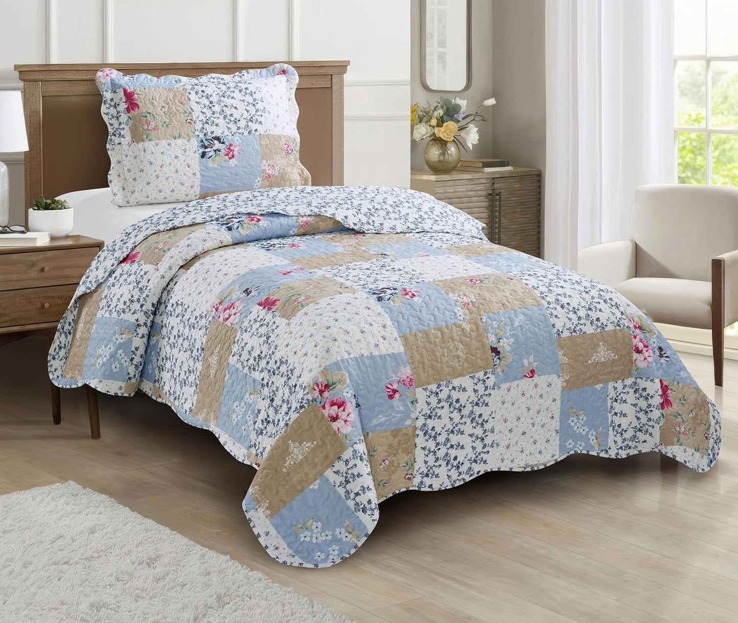 Brilliant Sunshine Pink and Blue Roses Toile Quilt Set, 2-Piece Bedding Sets, Lively Patchwork Design, Washable, Reversible Bedspread, Soft Lightweight Coverlet, All-Season, Twin/Twin XL, Blue Natural