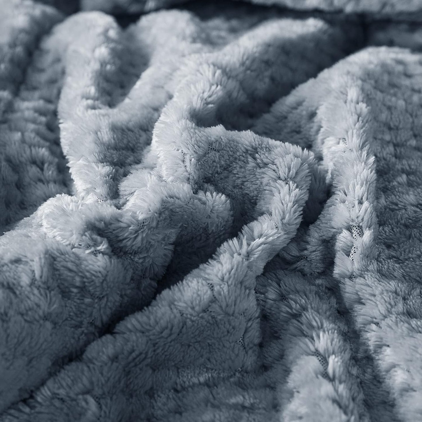 KASENTEX Super Ultra Soft Luxury Plush Sherpa Comforter, Cozy Reversible Faux Fur Machine Washable Bedding, Grey Blue, Queen Size