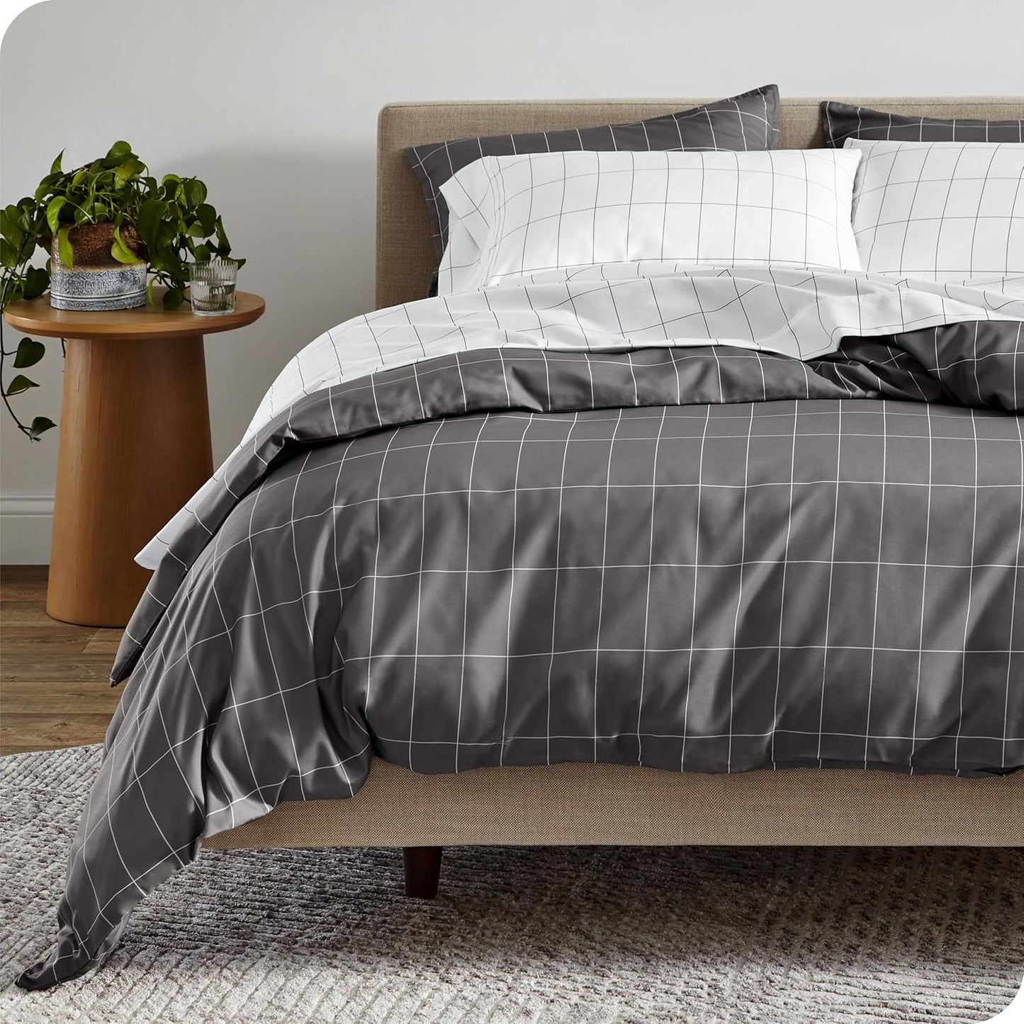 Bare Home Bedding Duvet Cover Queen Size - Premium 1800 Super Soft Collection - Lightweight, Duvet Cover - Soft Textured Bedding (Queen, Grid - Grey/White)