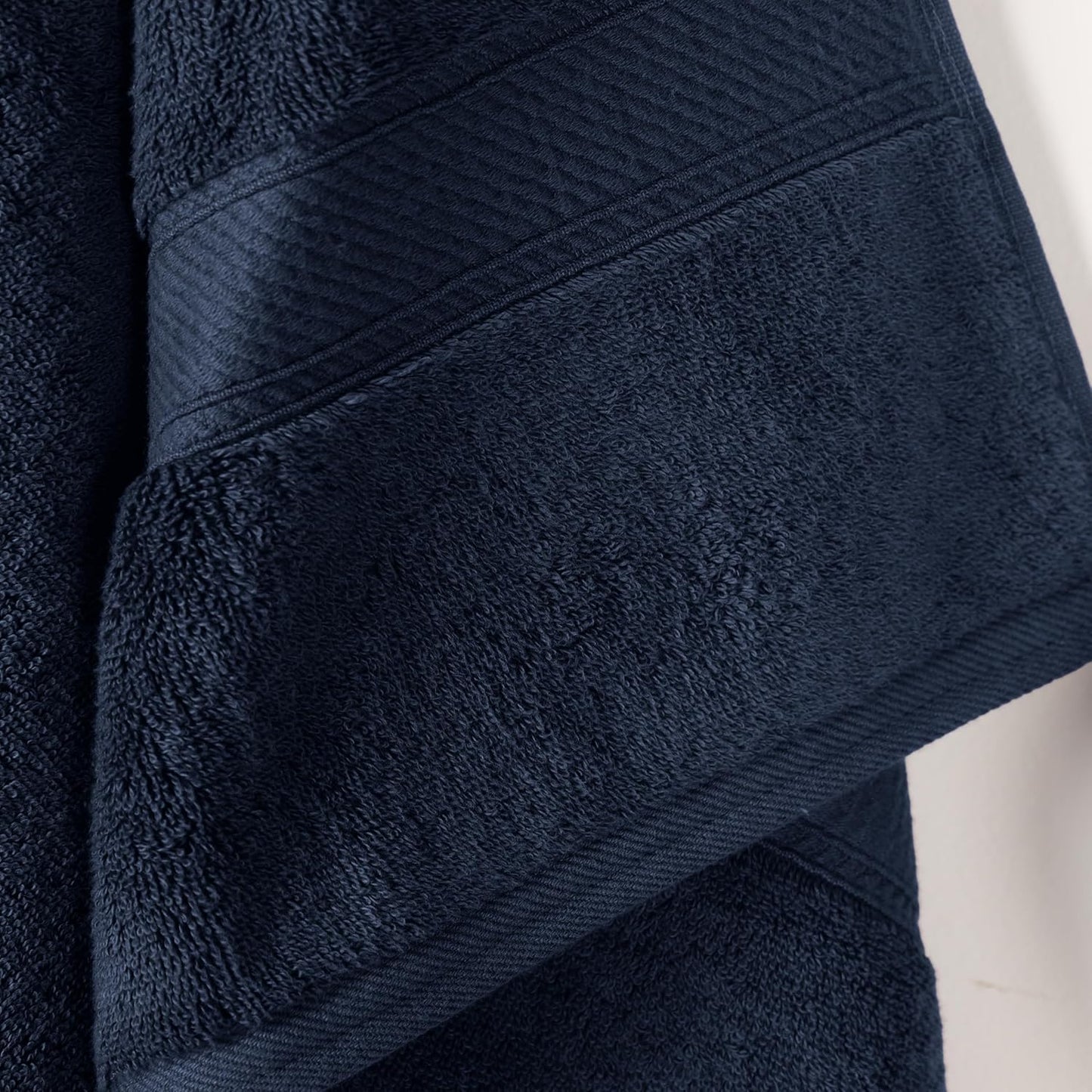 Superior Egyptian Cotton Pile Bath Towel Set of 2, Ultra Soft Luxury Towels, Thick Plush Essentials, Absorbent Heavyweight, Guest Bath, Hotel, Spa, Home Bathroom, Shower Basics, Navy Blue