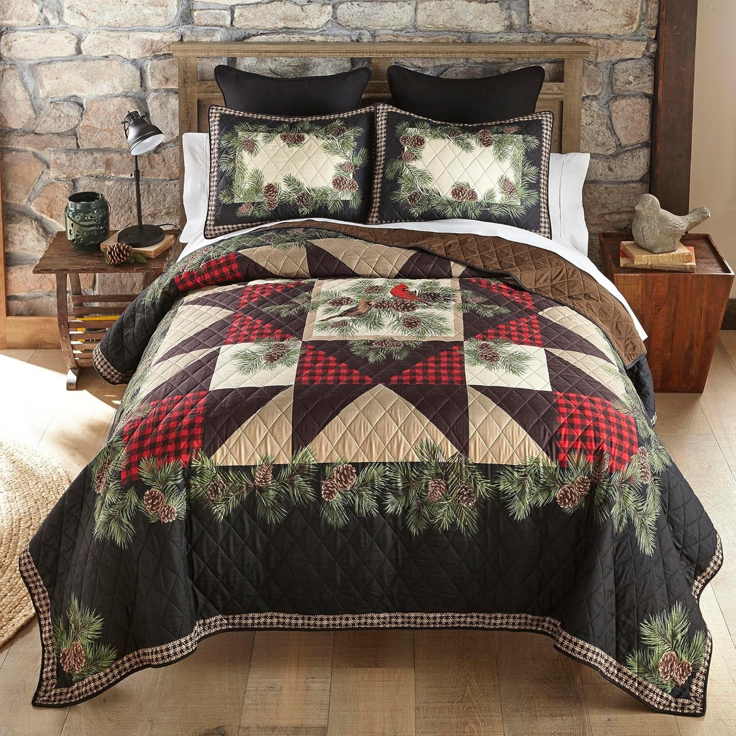 Donna Sharp Cardinal Pine Polyester Bedding Set - 3-Piece King Size Quilt Set - Includes 1 Quilt and 2 King Pillow Shams - Machine Washable - Traditional Design