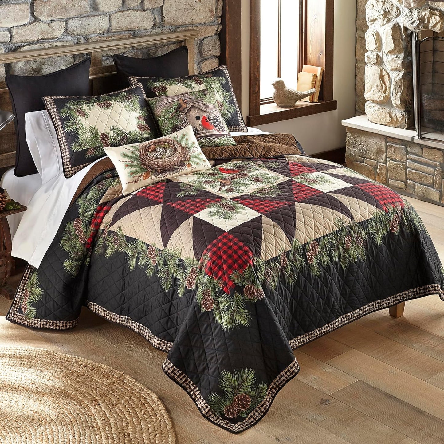 Donna Sharp Cardinal Pine Polyester Bedding Set - 3-Piece King Size Quilt Set - Includes 1 Quilt and 2 King Pillow Shams - Machine Washable - Traditional Design
