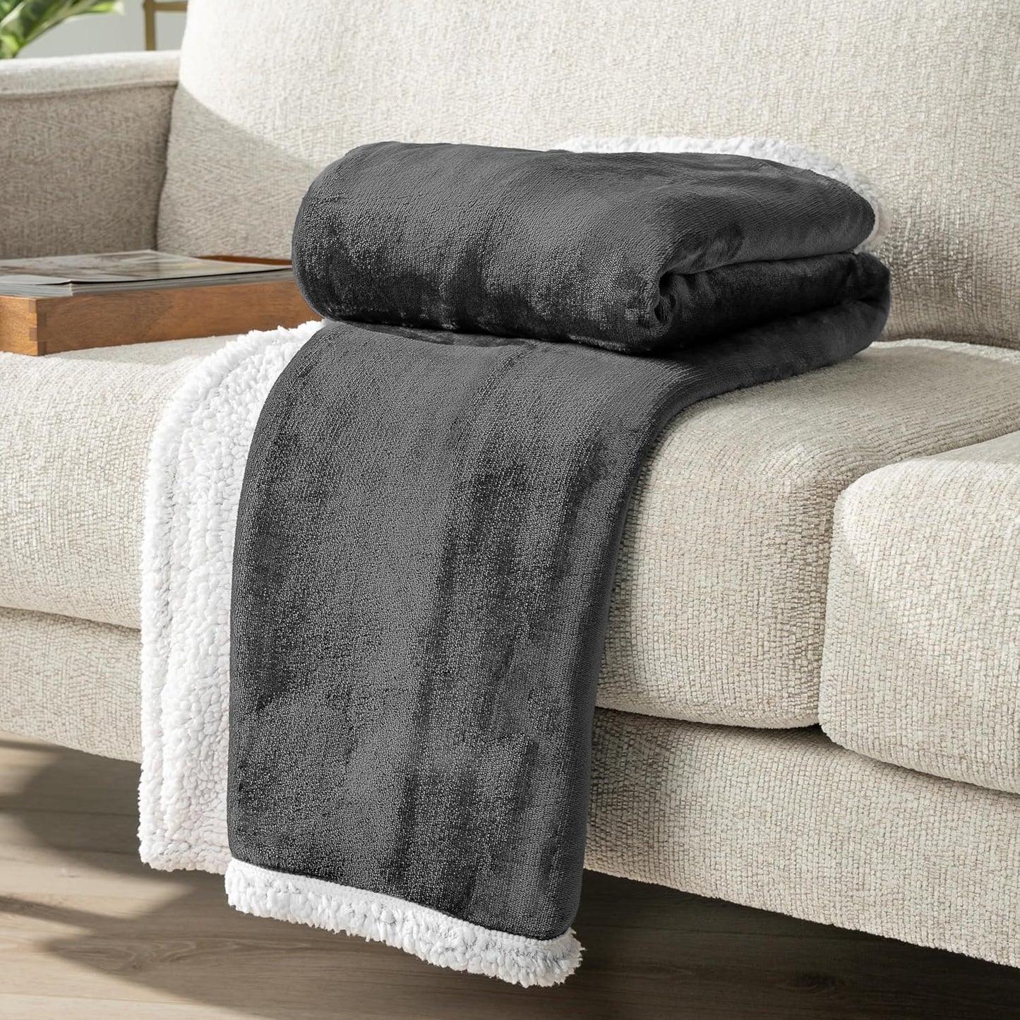 Pavilia Sherpa Fleece Blanket for Bed, King Size, Dark Grey, Plush Soft Fuzzy, Reversible Winter Blanket for Women & Men, 90x108 Inches
