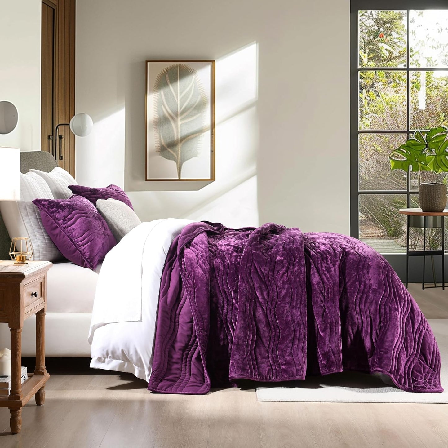 Velvet Quilt, Purple Bedding Comforter Sets, Luxury Plush Queen Comforter Set,Soft Plush Queen Bedspread, Machine Washable Coverlet, All-Season 3 Pieces