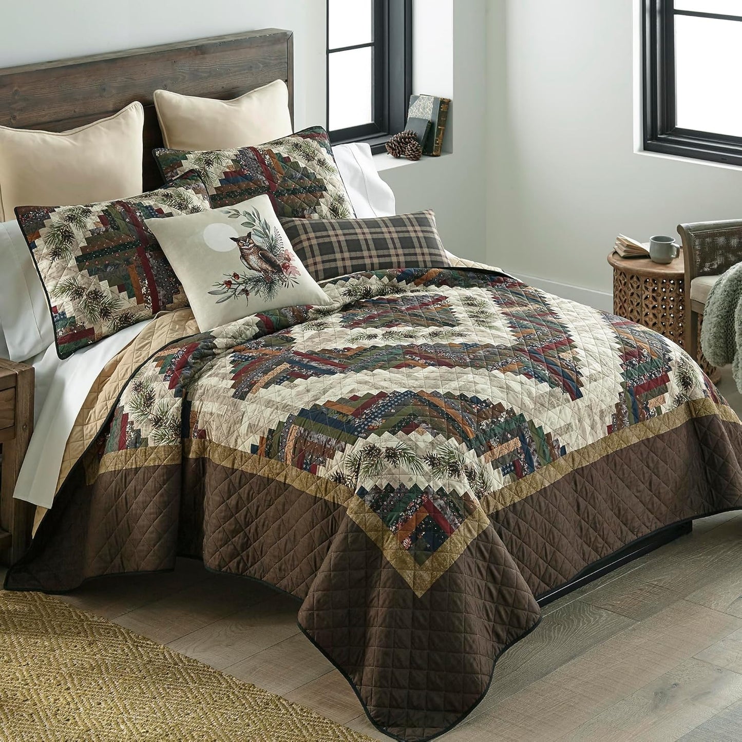 Donna Sharp Queen Bedding Set - 3 Piece - Whitley Lightweight Quilt Set with Queen Quilt and Two Standard Size Pillow Shams - Machine Washable