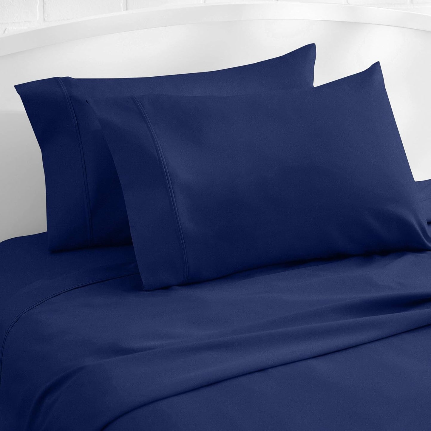 Amazon Basics 400 Thread Count Cotton Pillow Cases, Standard, Set of 2, Navy, 30" L x 20" W