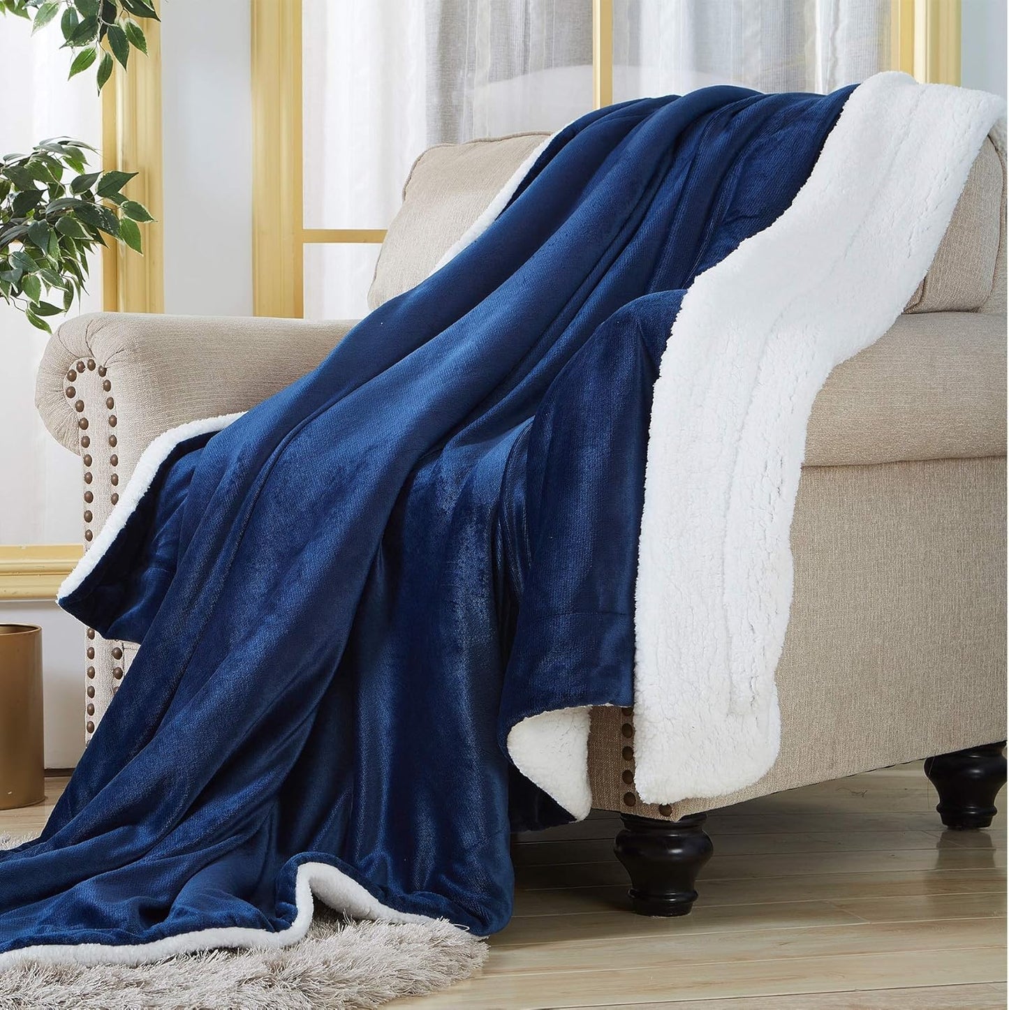 SOCHOW Sherpa Fleece Throw Blanket, Double-Sided Super Soft Luxurious Plush Blanket Queen Size 90 inchx90 inch, Navy Blue