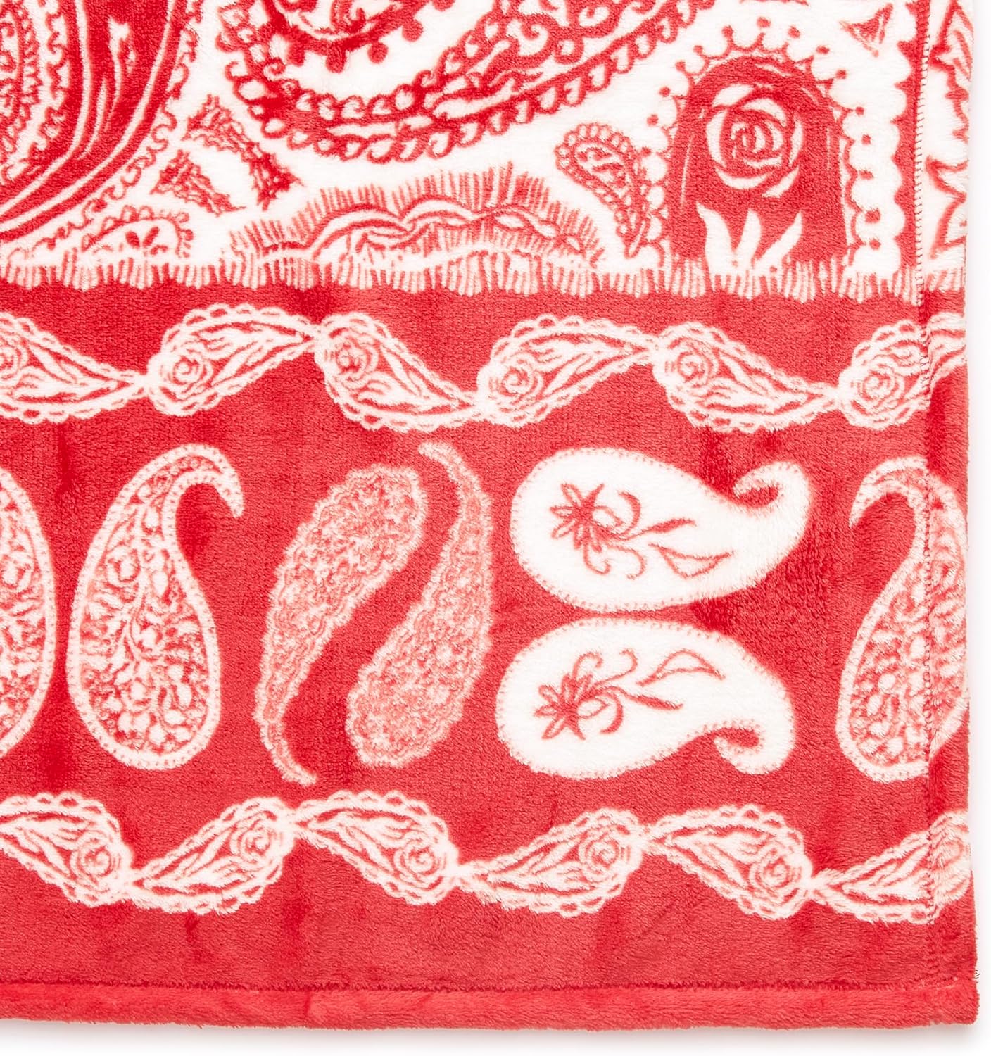 Vera Bradley Women's Disney Fleece Plush Throw Blanket