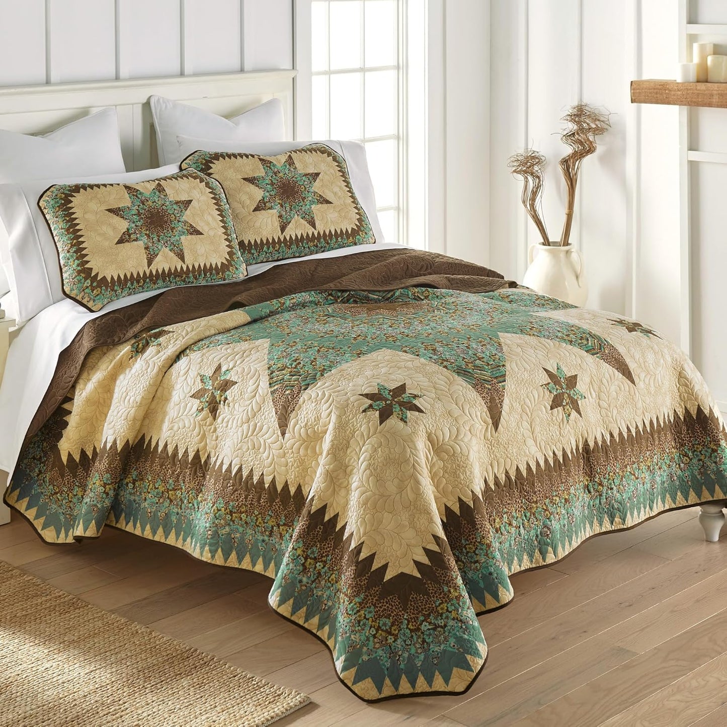 Donna Sharp Contemporary Polyester Quilt Set - Sea Breeze Star - 3-Piece Queen Size Quilt Set, Includes Quilt, and Two Standard Pillow Shams Perfect for Coastal and Souhtwest Decor