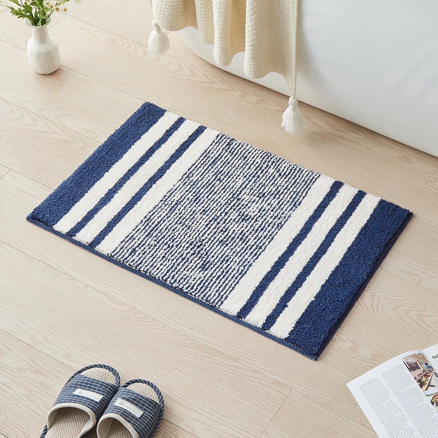 CozeCube Bath mats for Bathroom Non Slip, Fluffy Absorbent Microfiber Bath mat Washable, Aesthetic Bathroom Rugs, Cute Navy Blue Striped Bath mat, Navy Blue, 32" x 20"